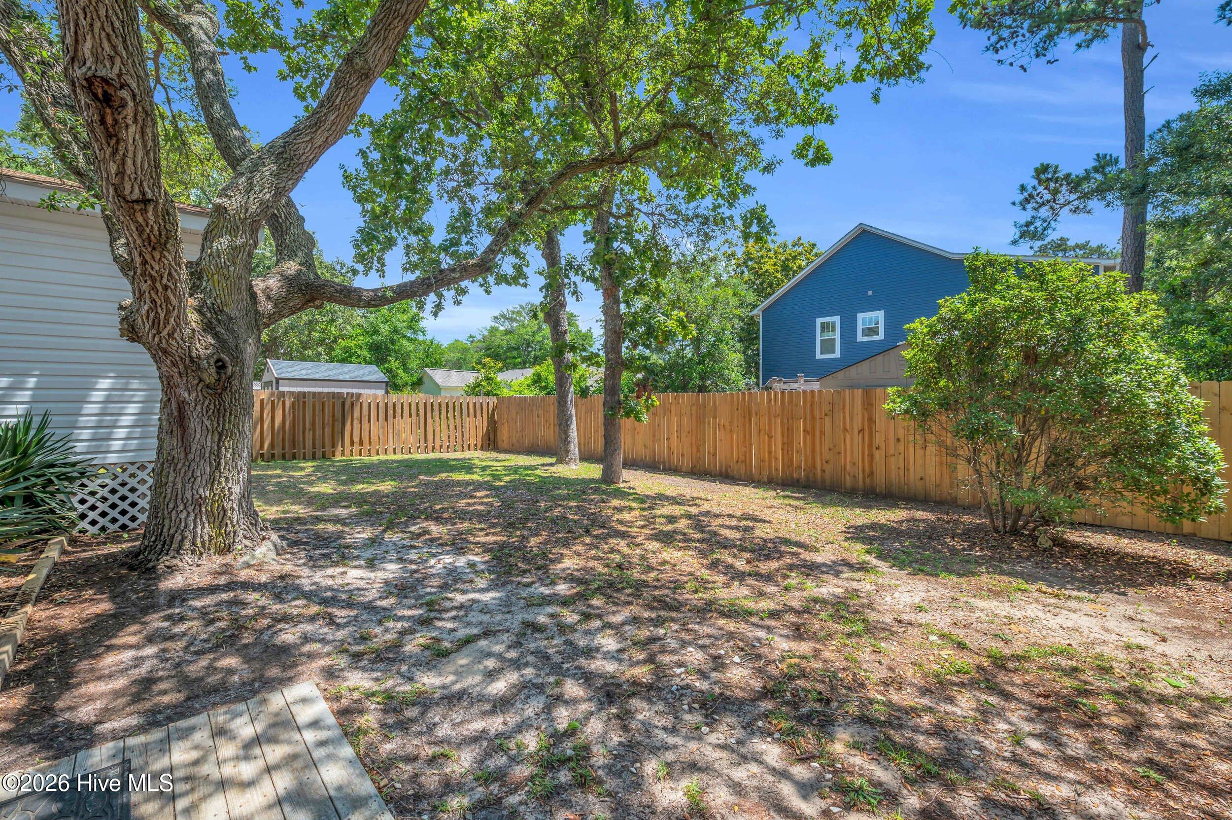 100565578 | Photo 29