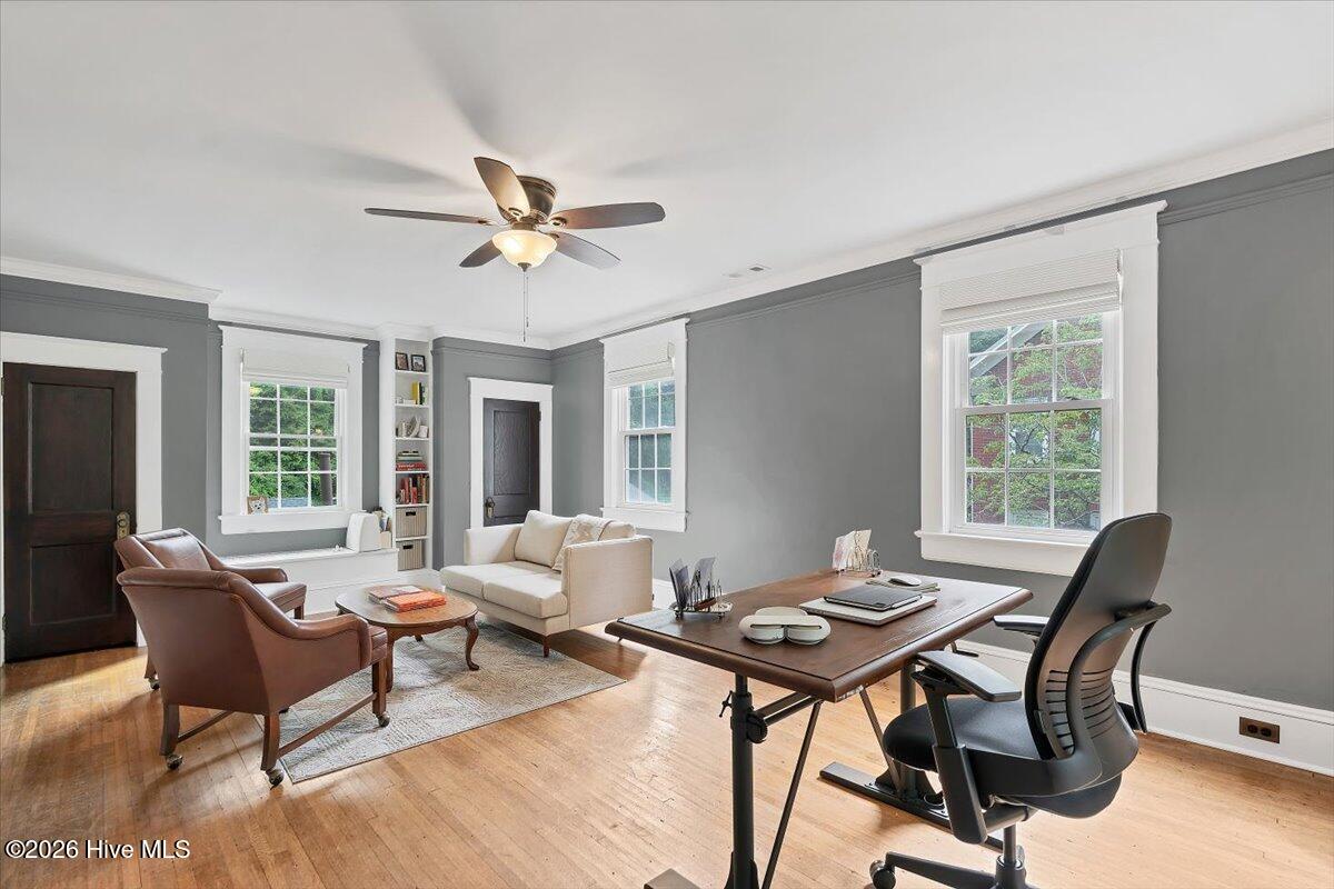 080-80_335 E Connecticut Ave, Southern P