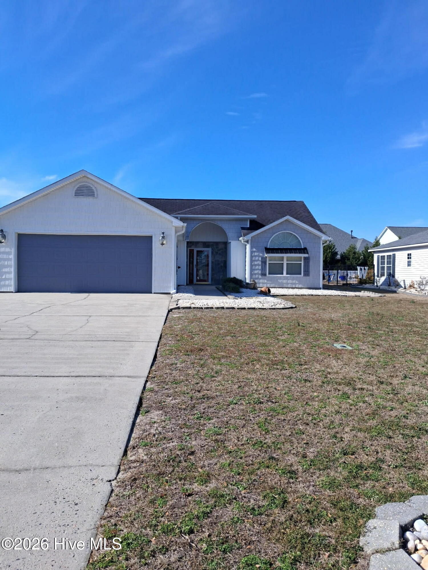 100554773 | Photo 17