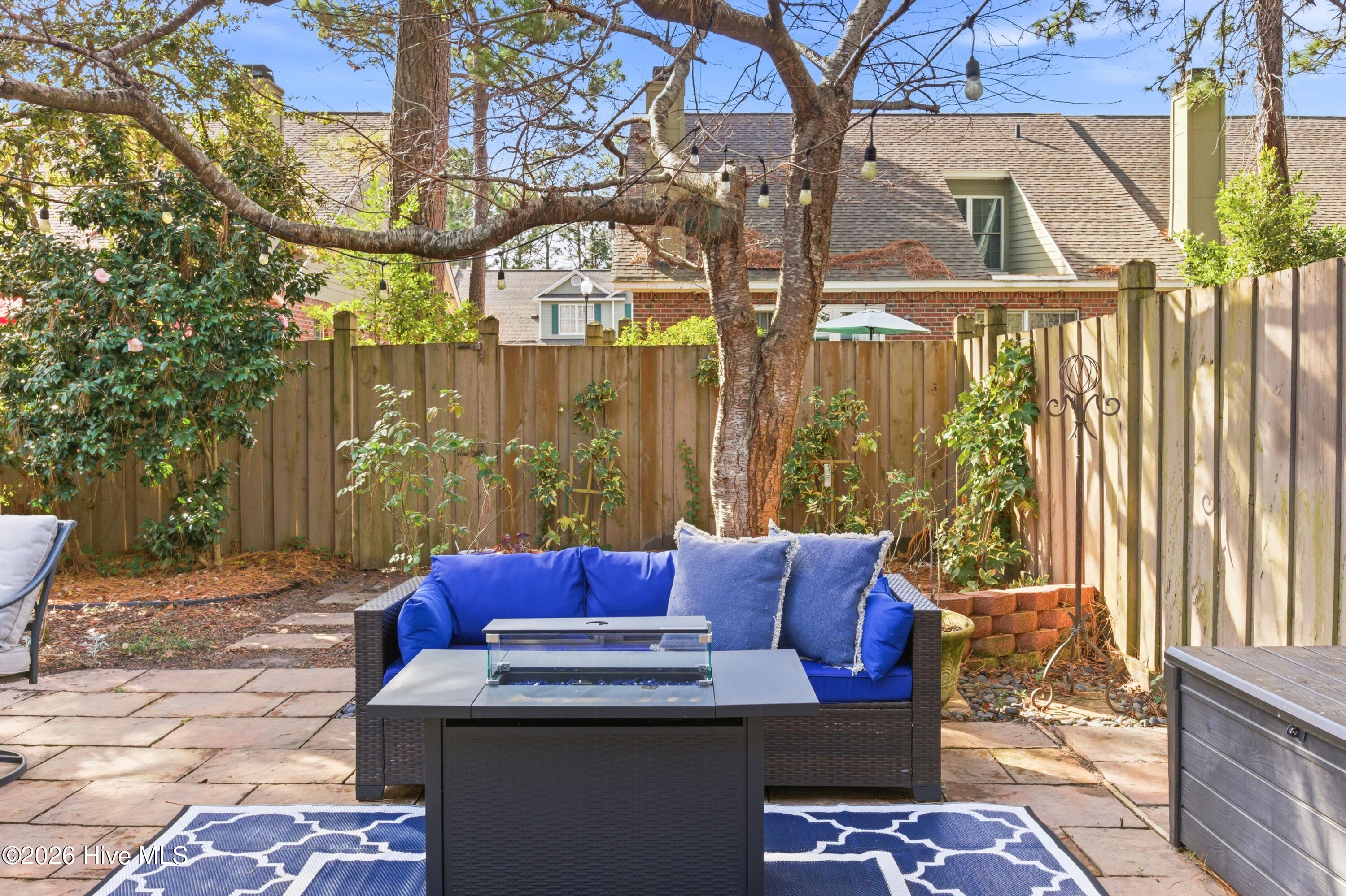 100551329 | Photo 15