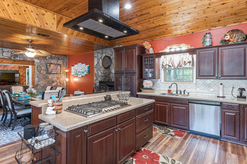 140 Kathryn Circle, Murphy, NC 28906 Listing Photo  8