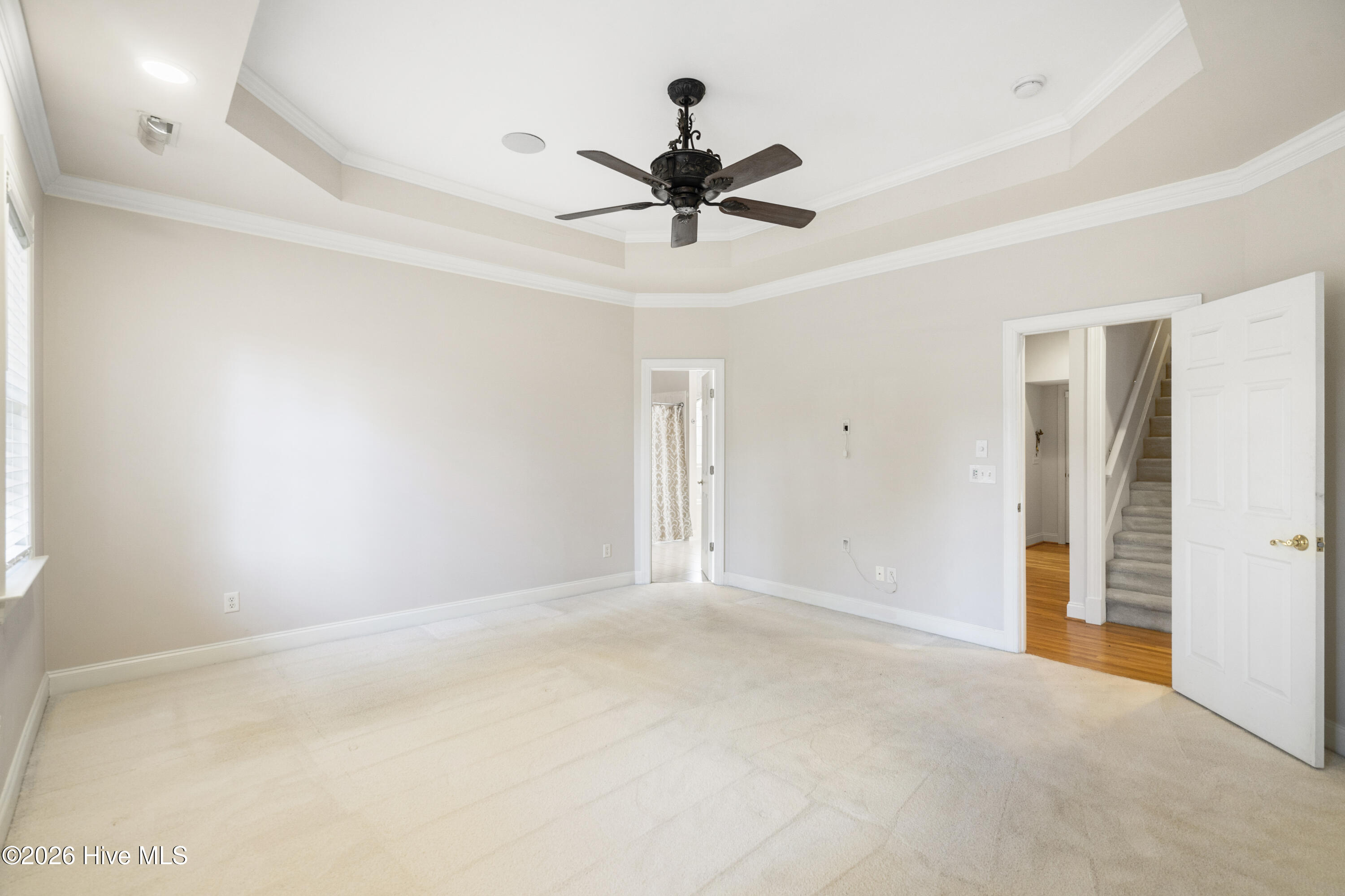 100550705 | Photo 22