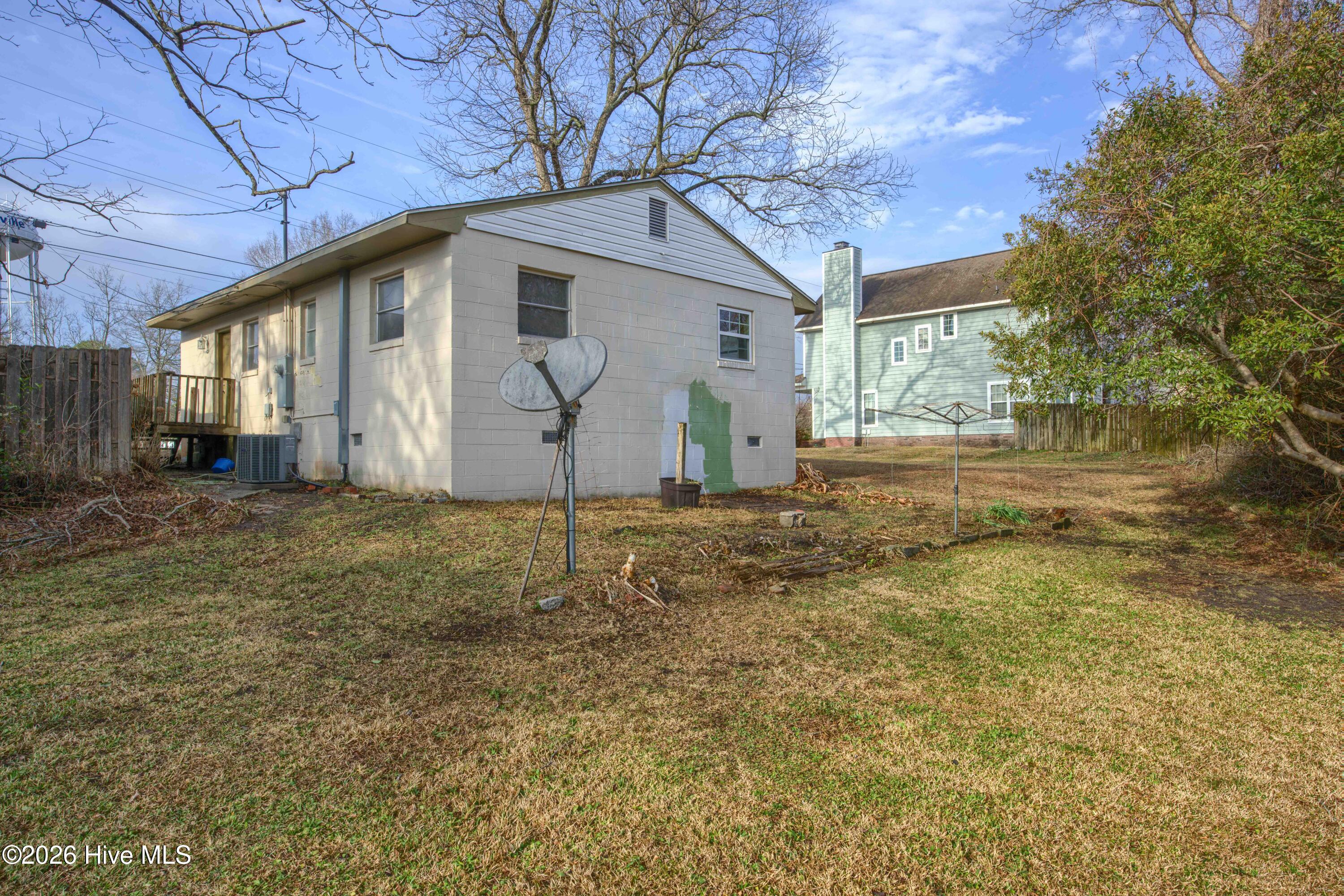 100556576 | Photo 16