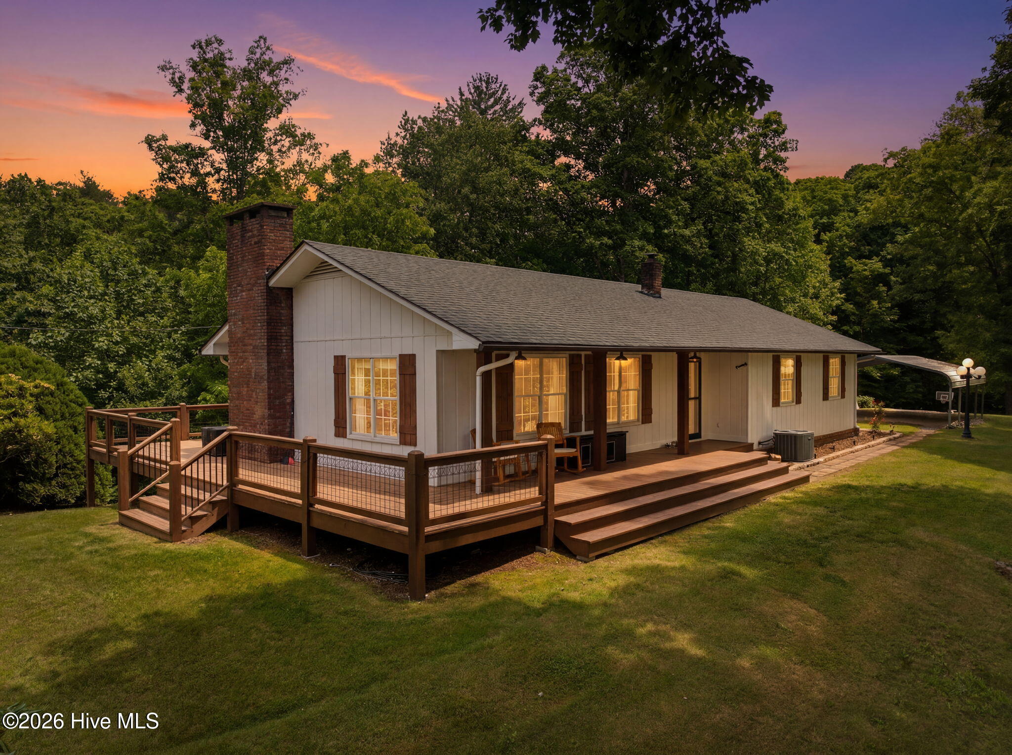 305 White Mountain Road