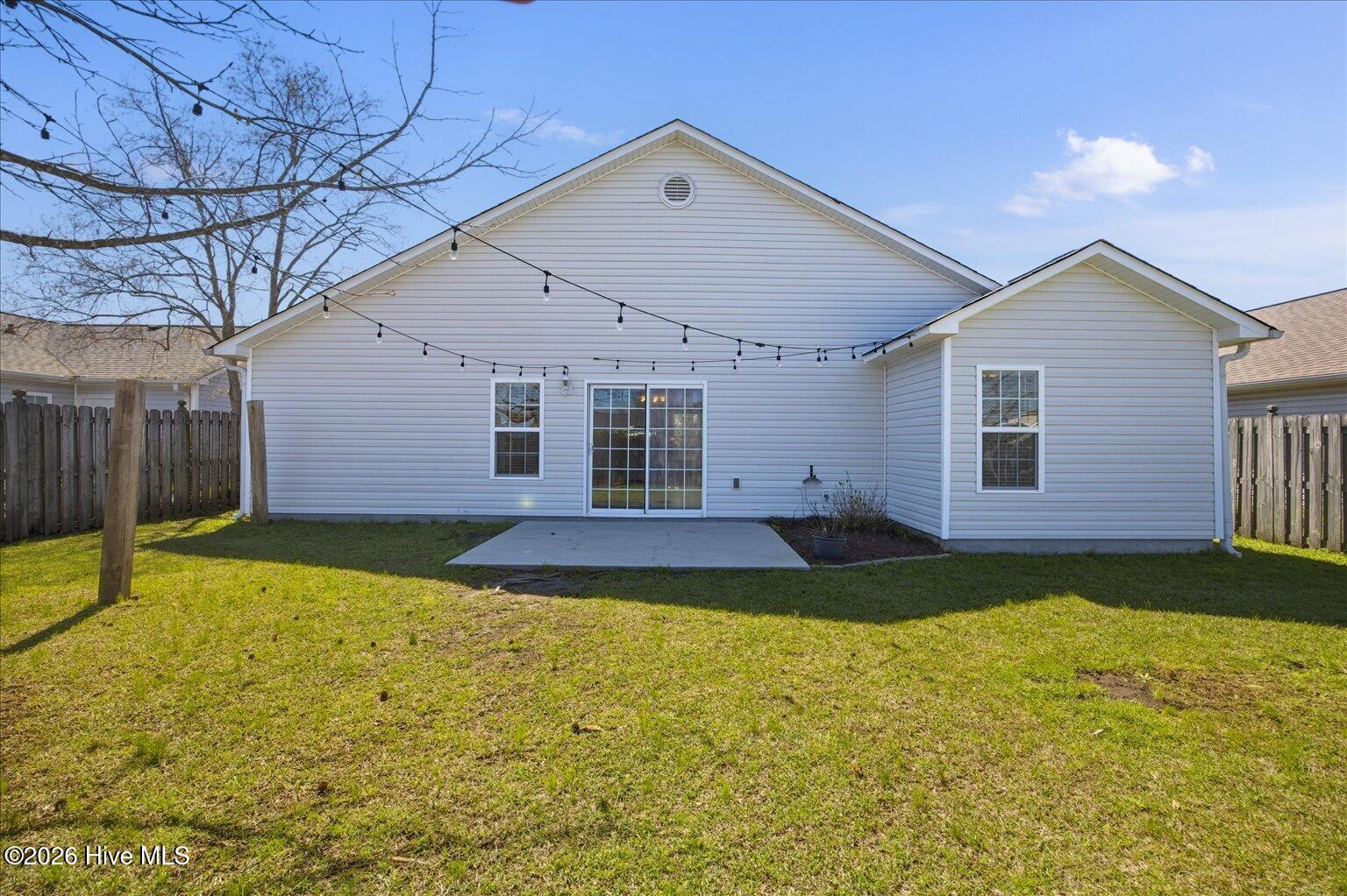 100561166 | Photo 37