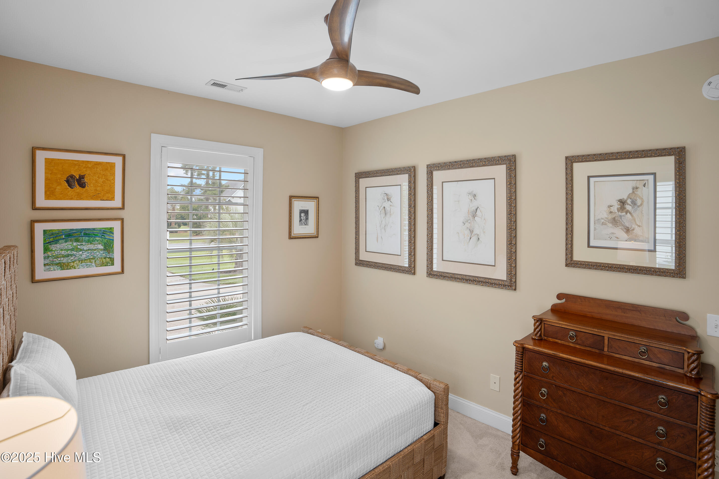 100526851 | Photo 30