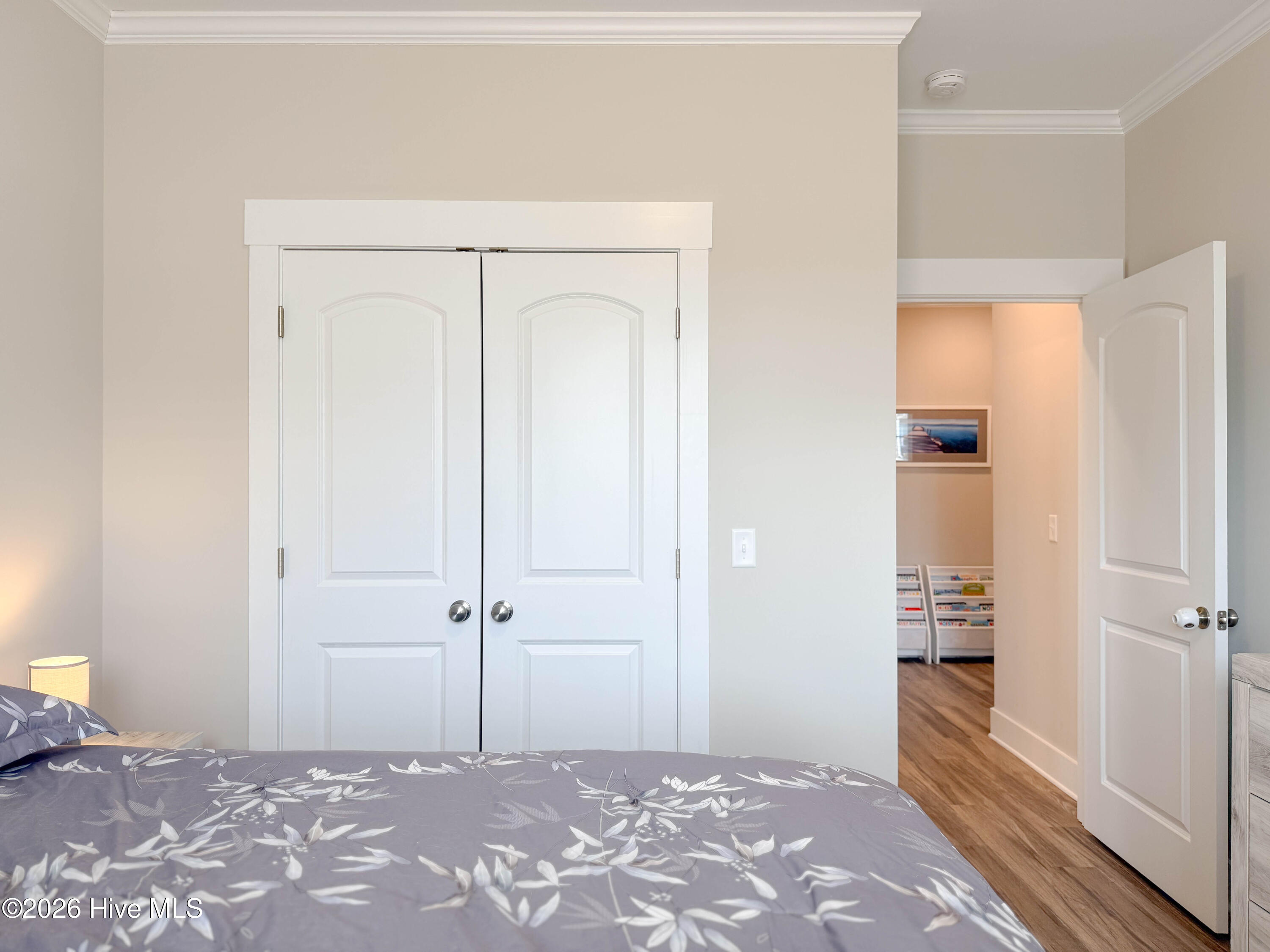 100560693 | Photo 36