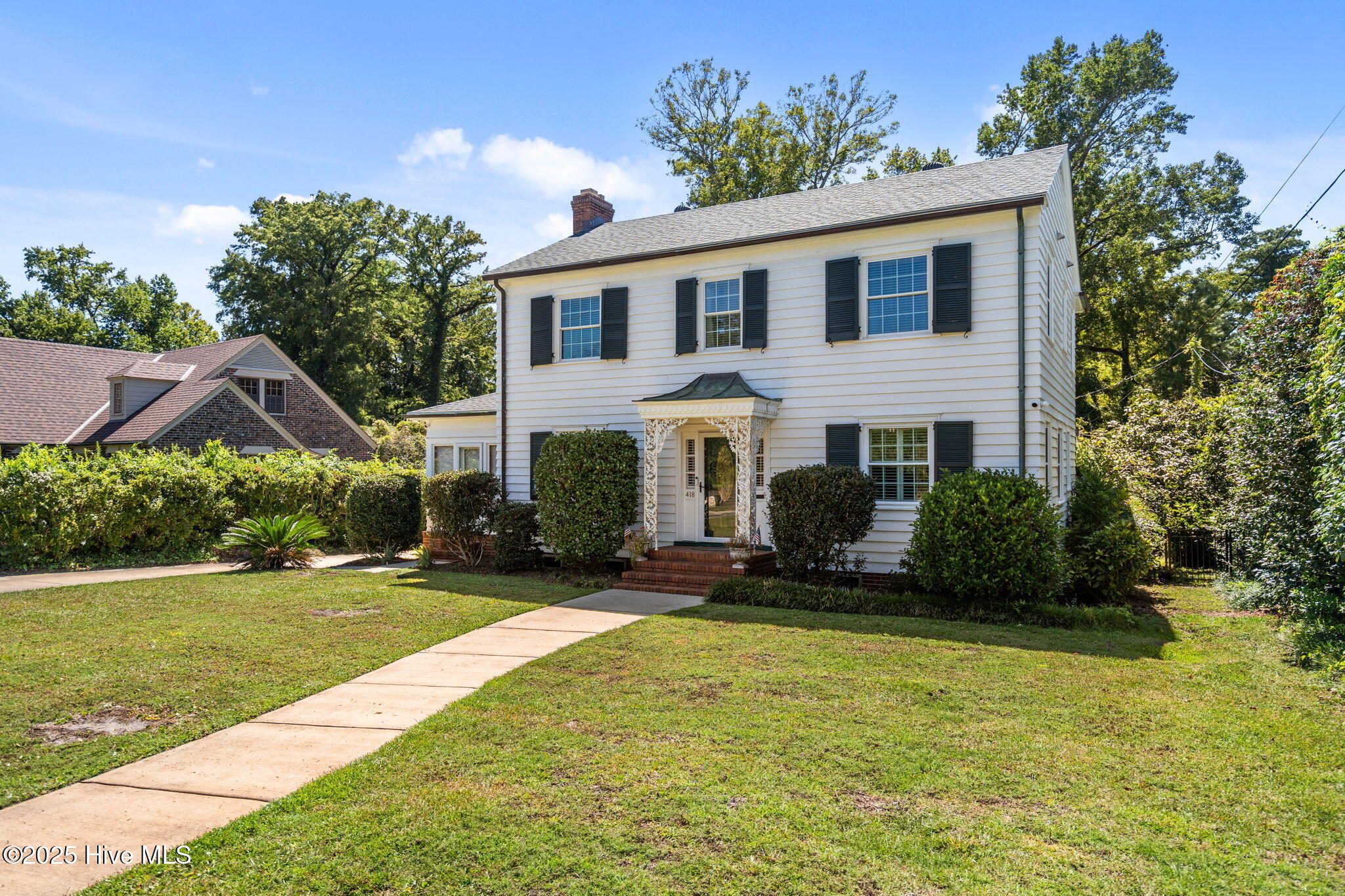 100528962 | Photo 37