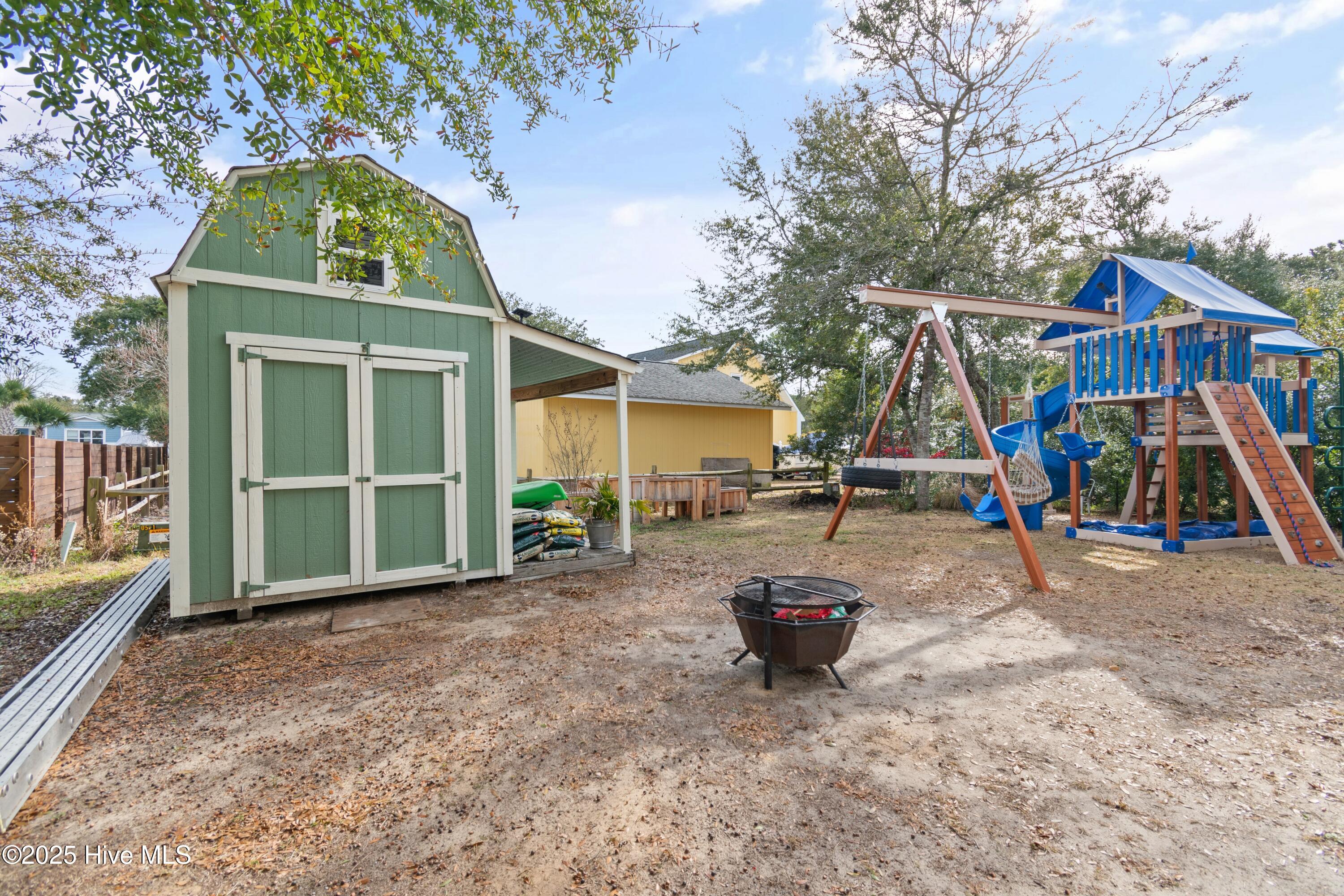 100546132 | Photo 36