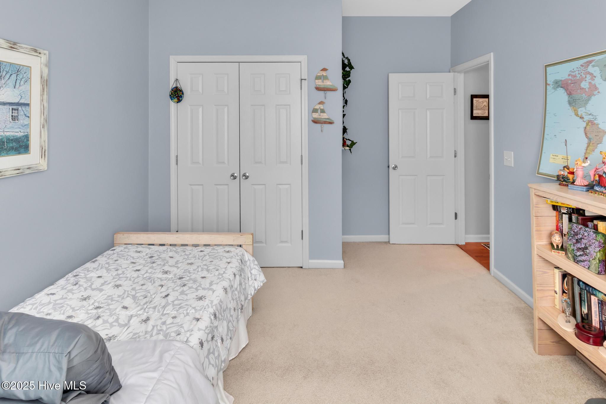 100532898 | Photo 28