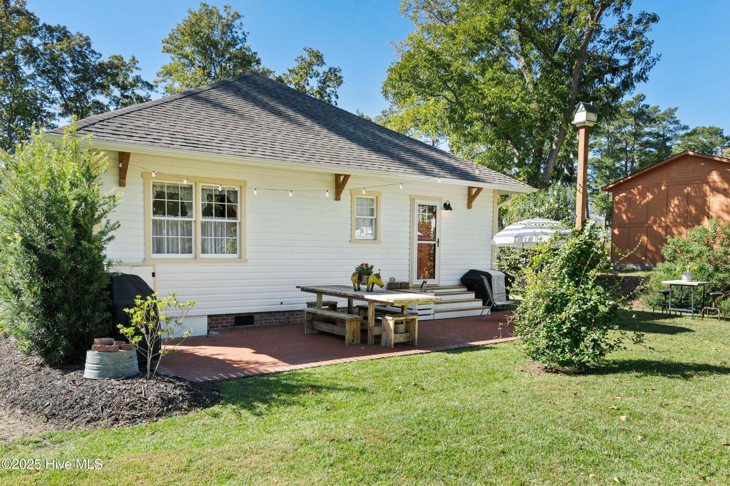 100538504 | Photo 47