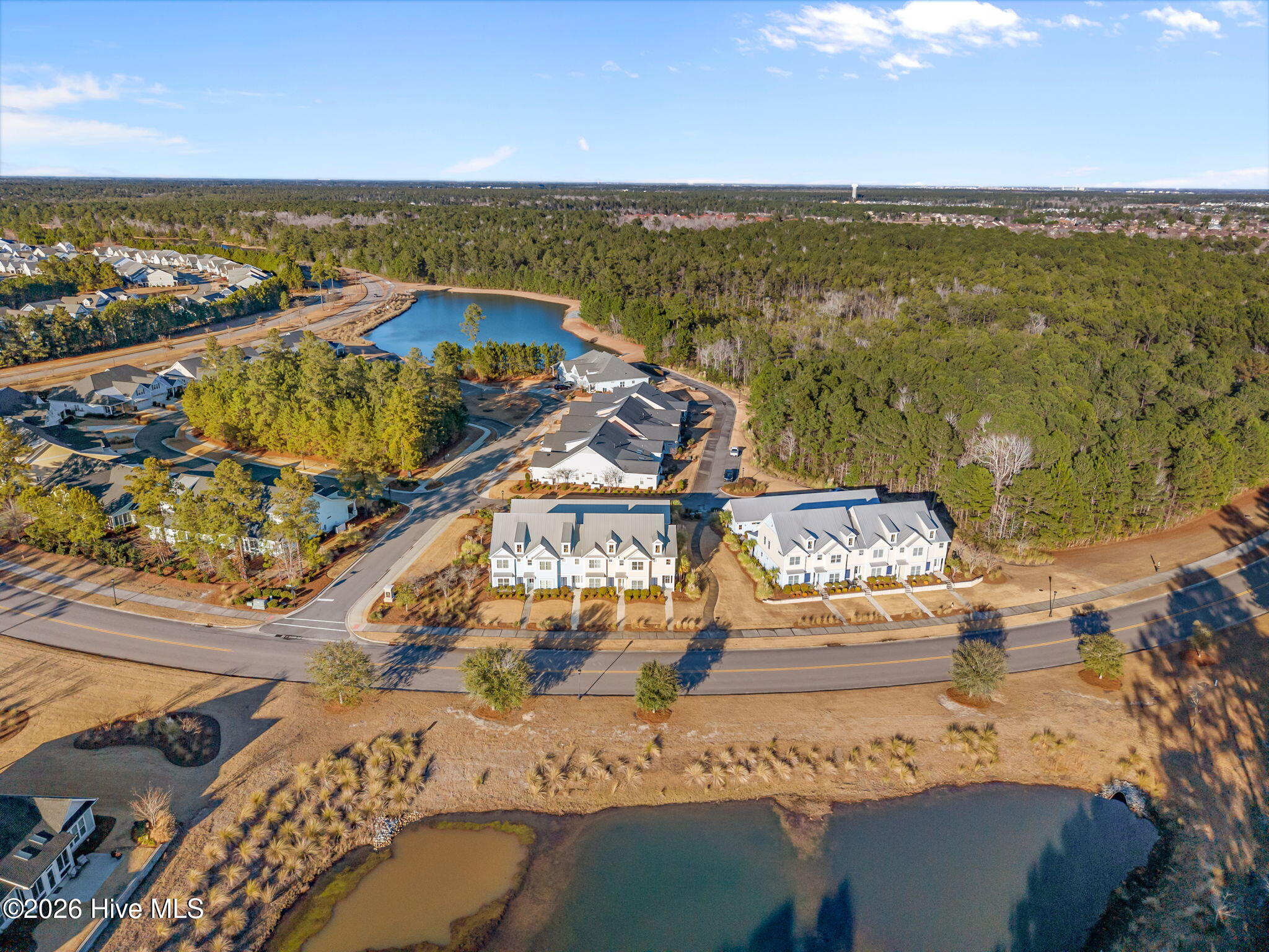 100547580 | Photo 46