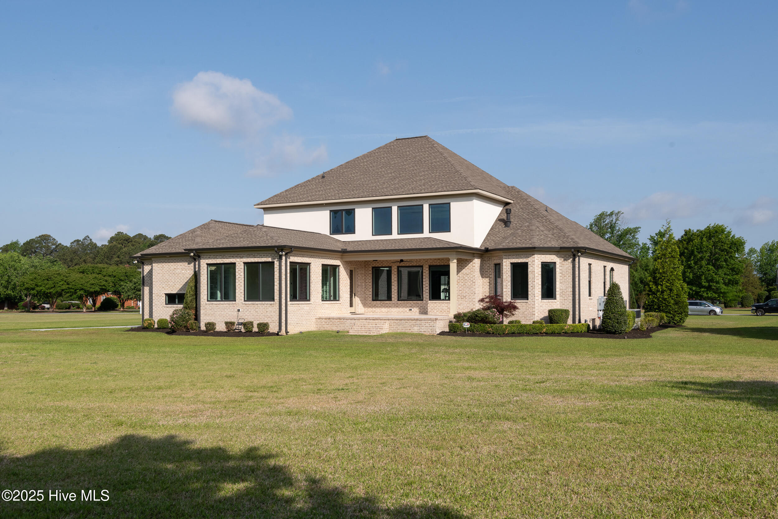 541 White Horse Drive, Greenville, NC, 27834