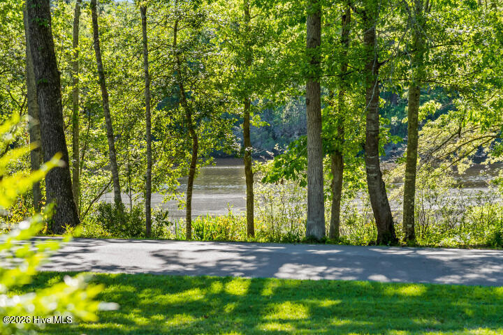 519 Country Club Drive W,Arapahoe