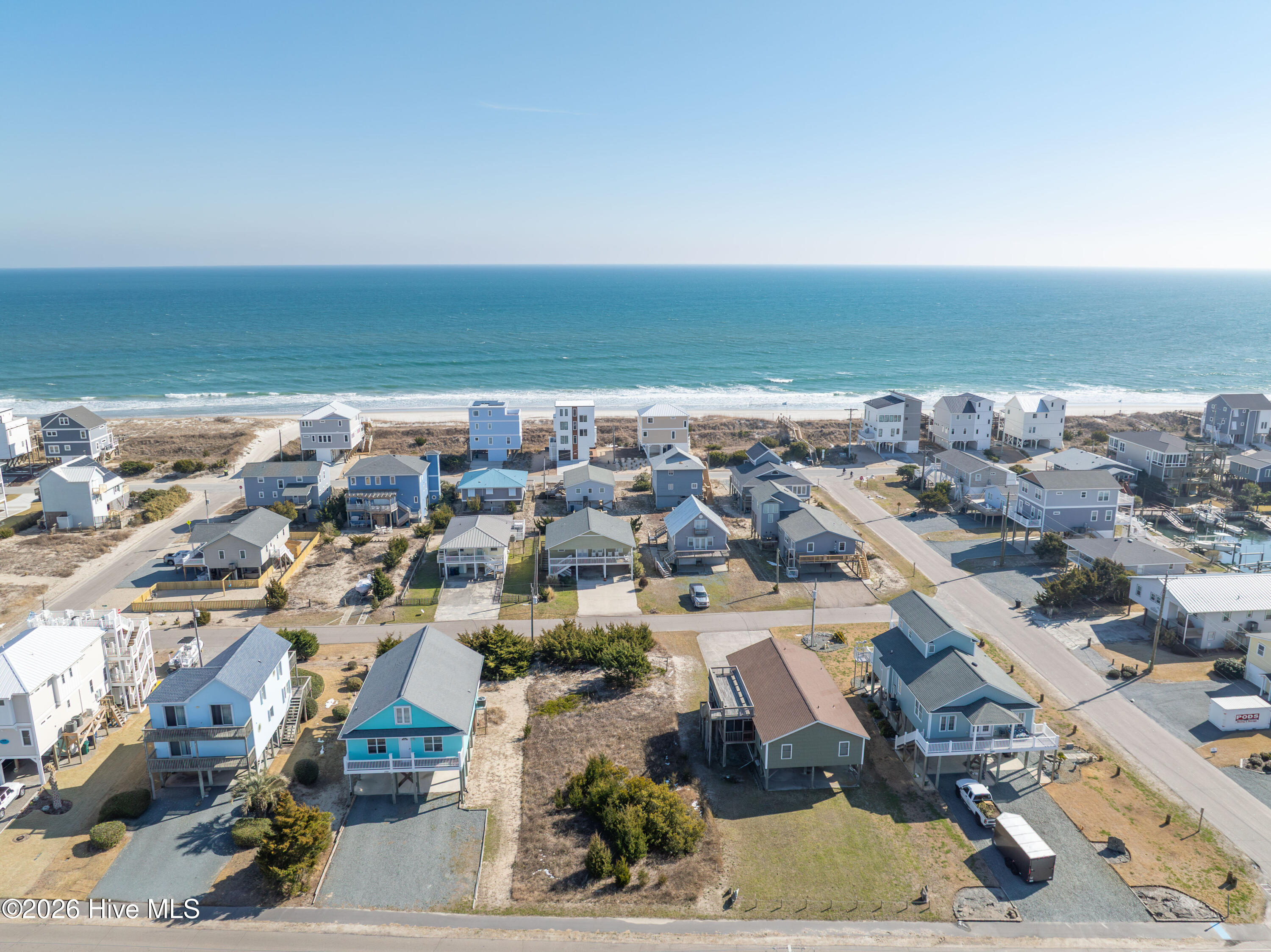 100553400 | Photo 11