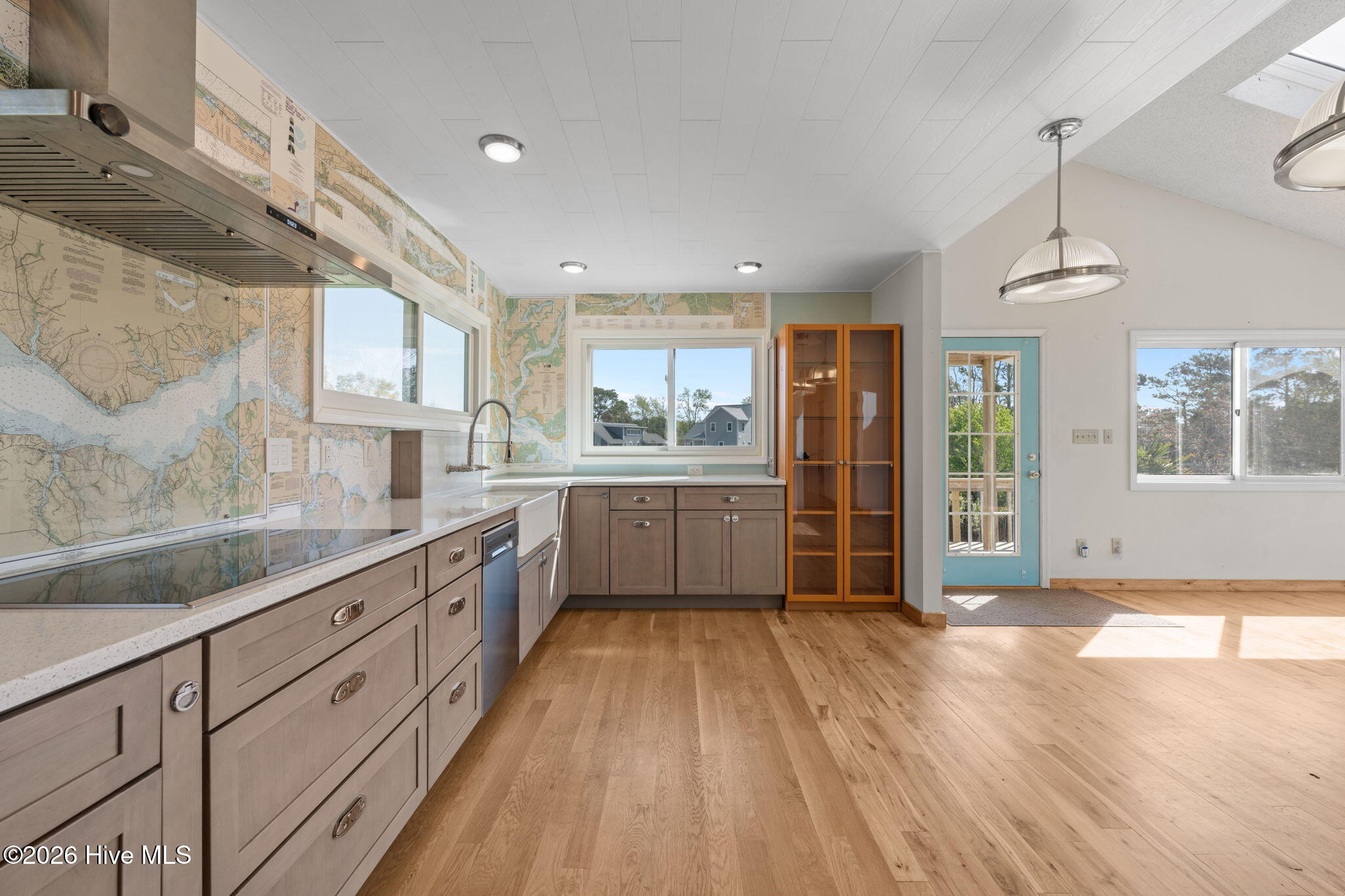 2027 Blackbeard Drive, Oriental, NC, 28571