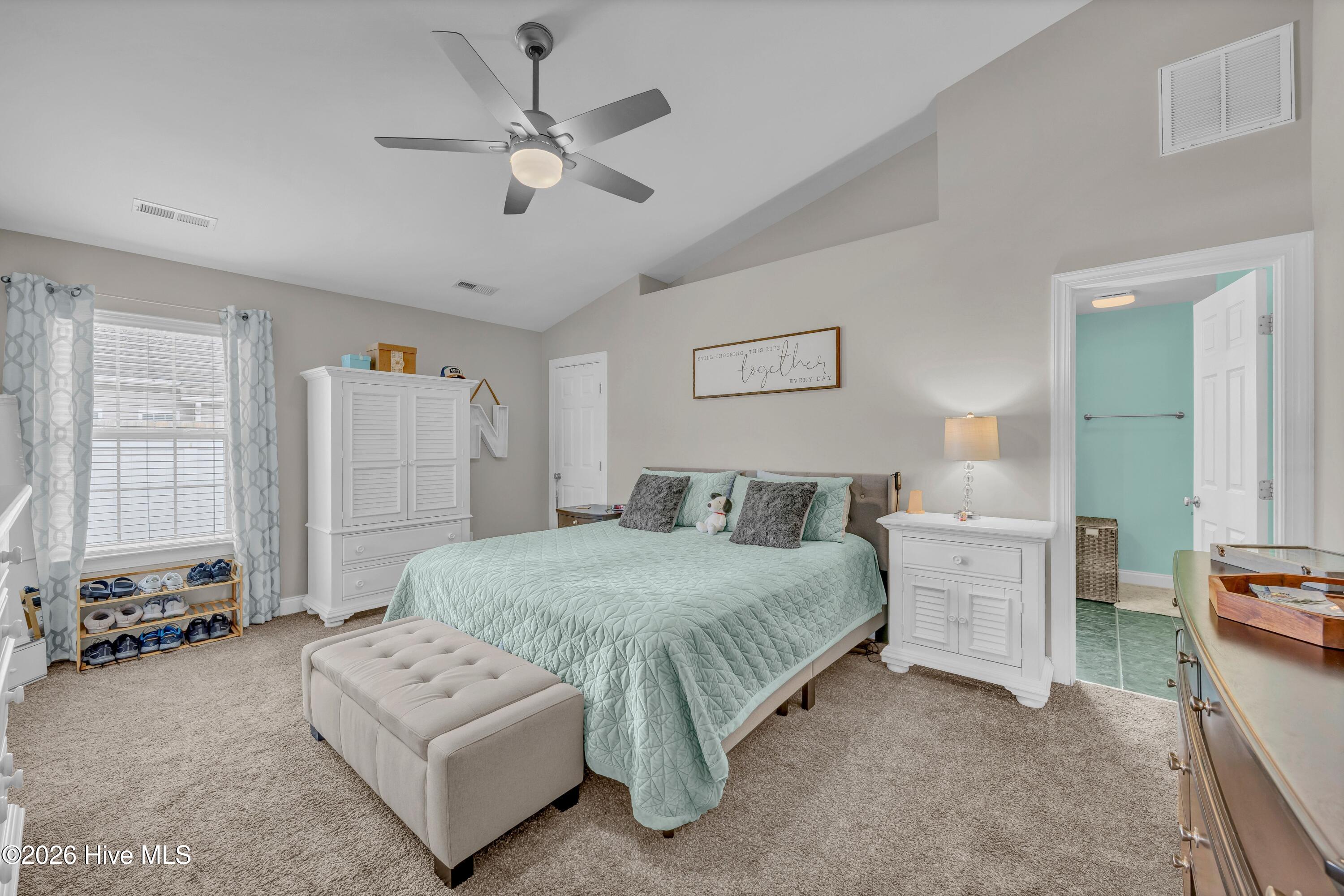 100557746 | Photo 13