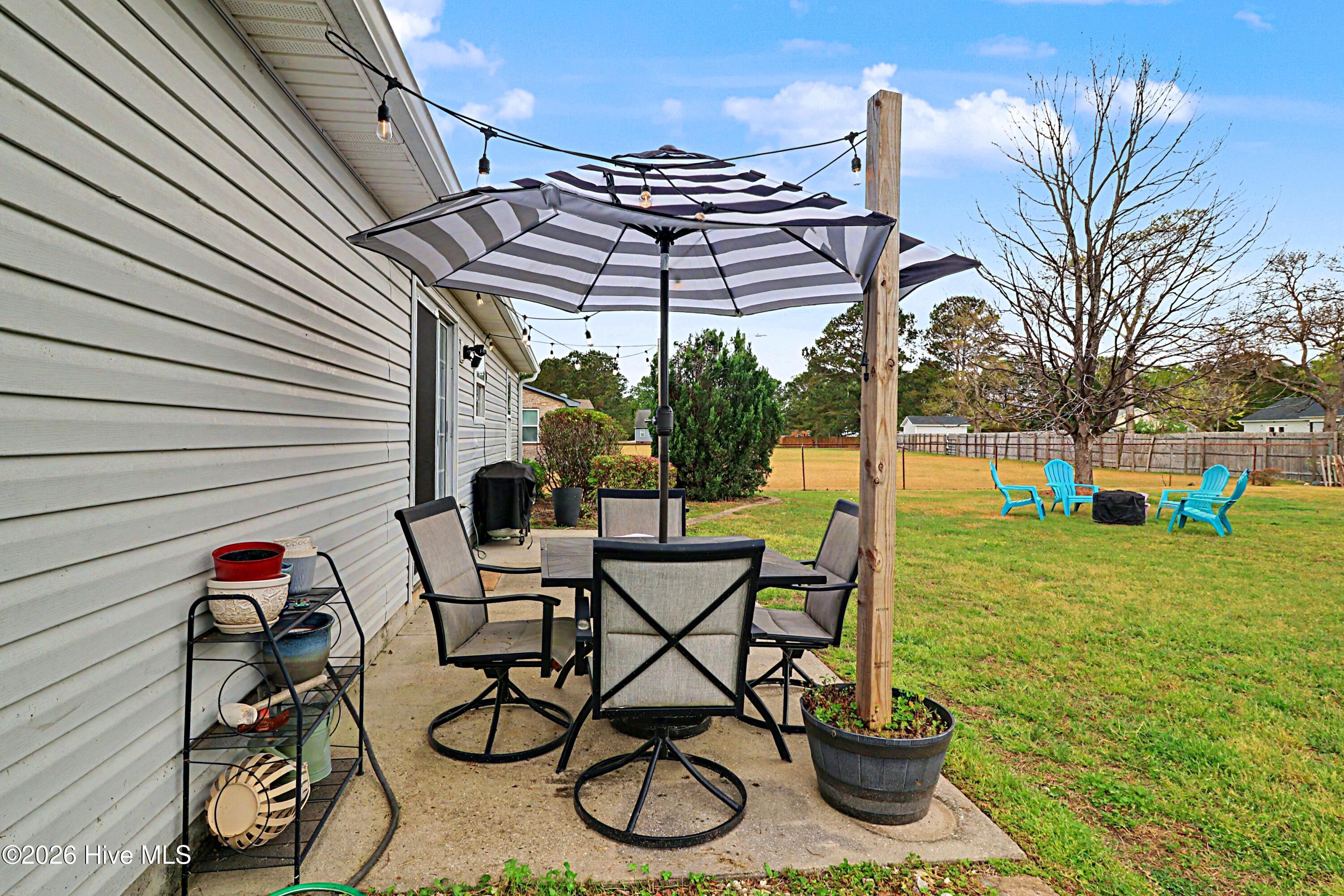 100564636 | Photo 18