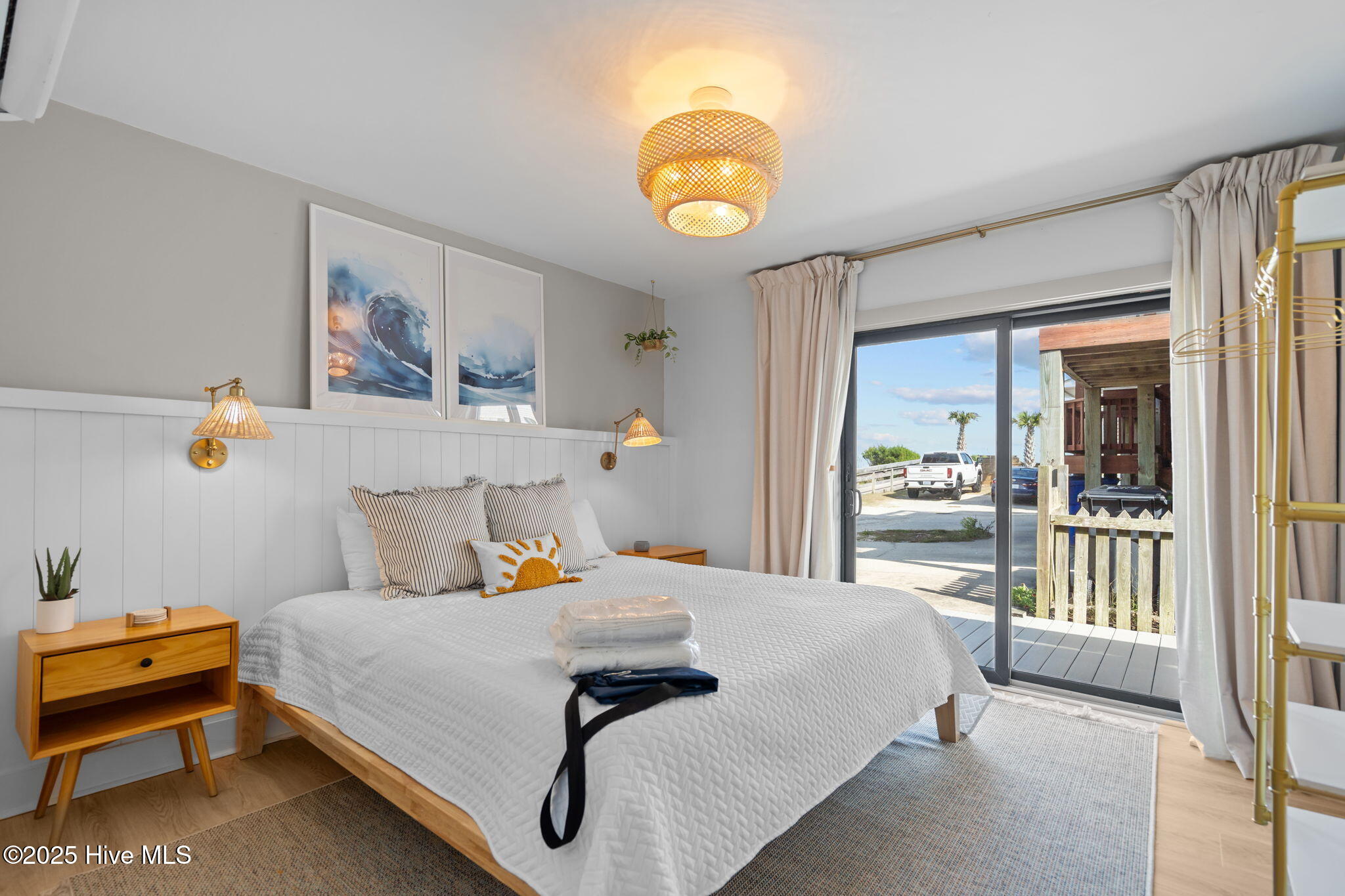 100534749 | Photo 16