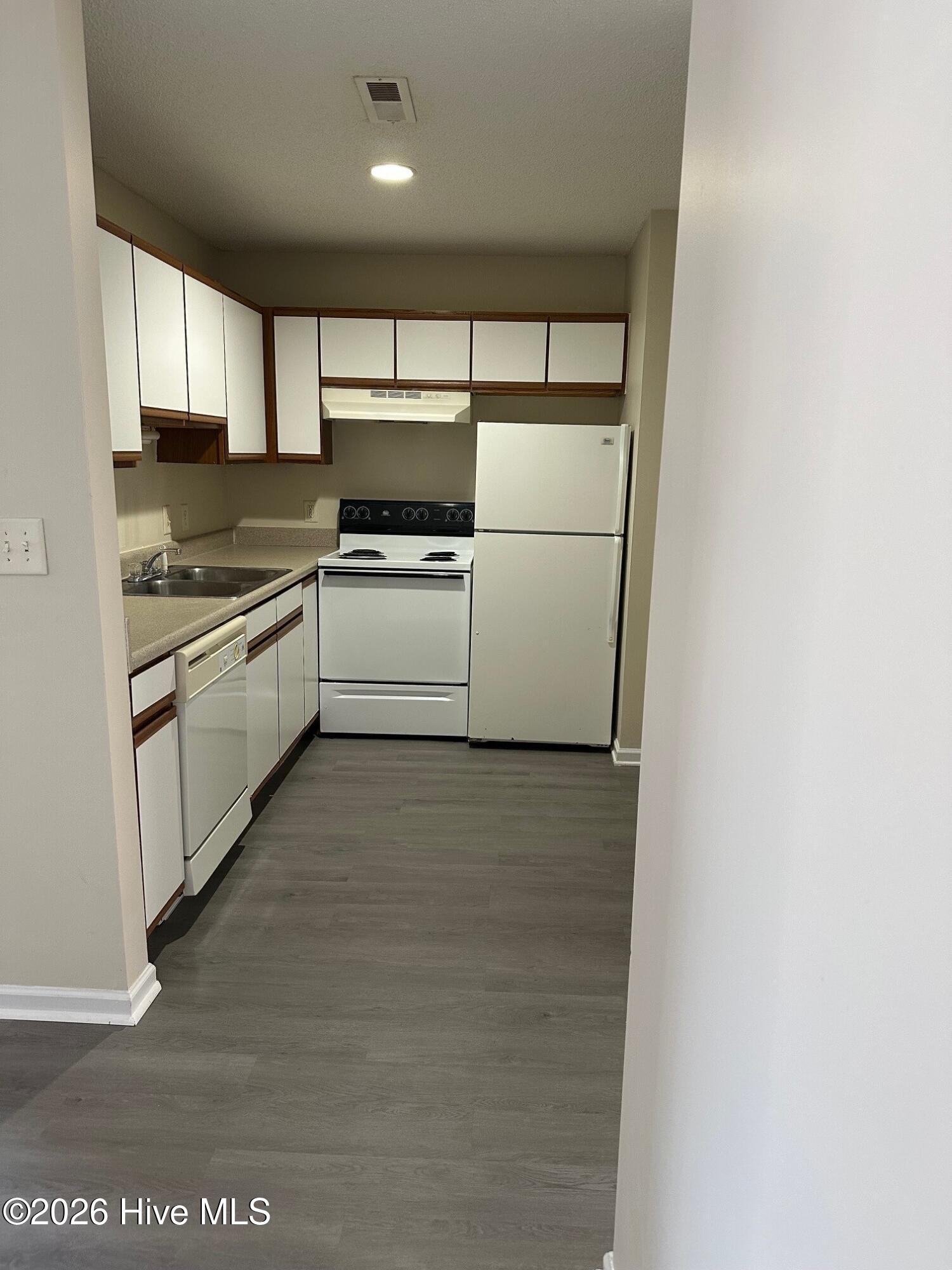 Magellan Court 4465 C (4)