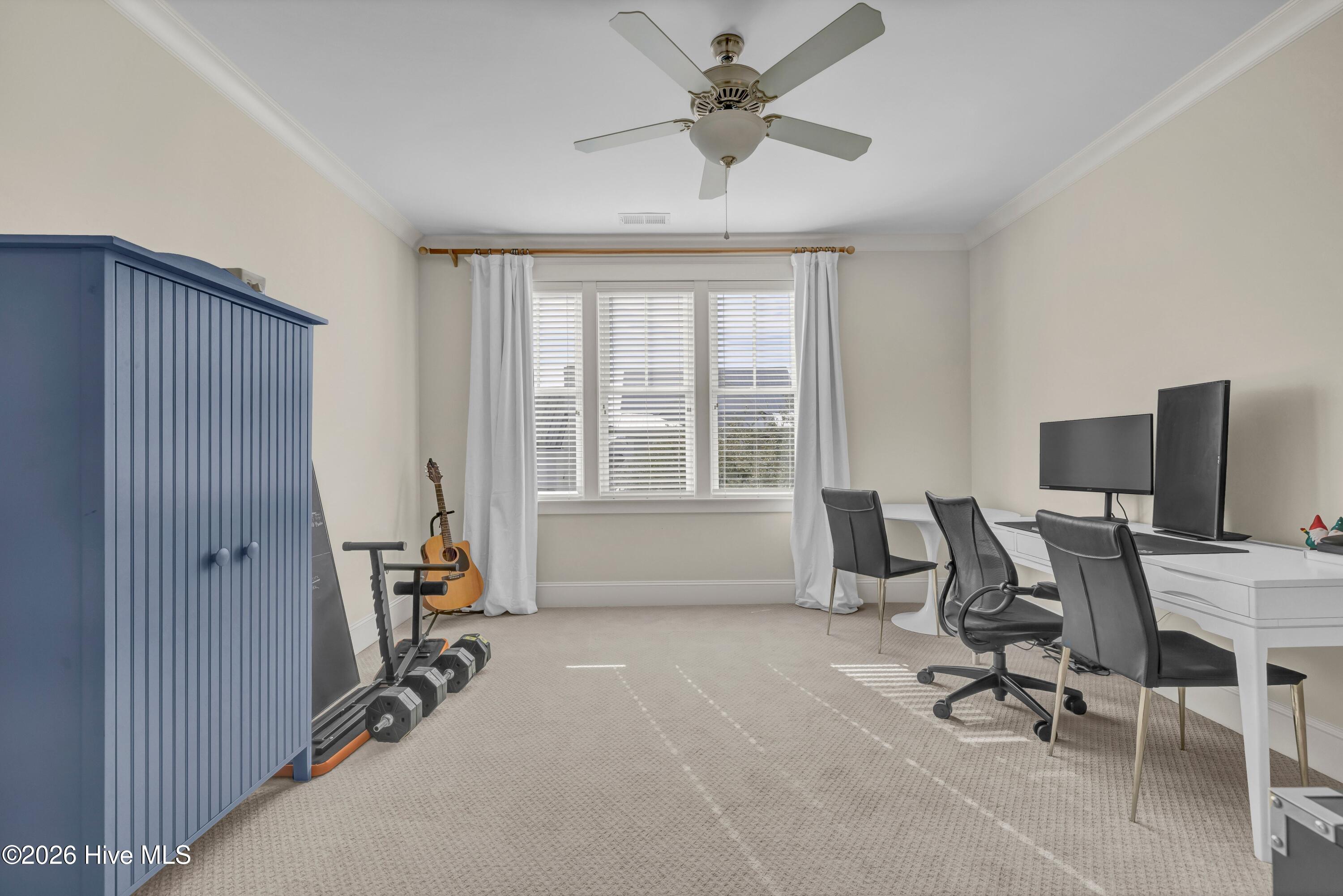 100549123 | Photo 24