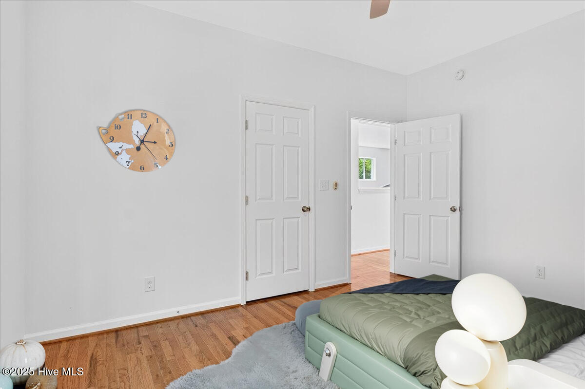 100523832 | Photo 73