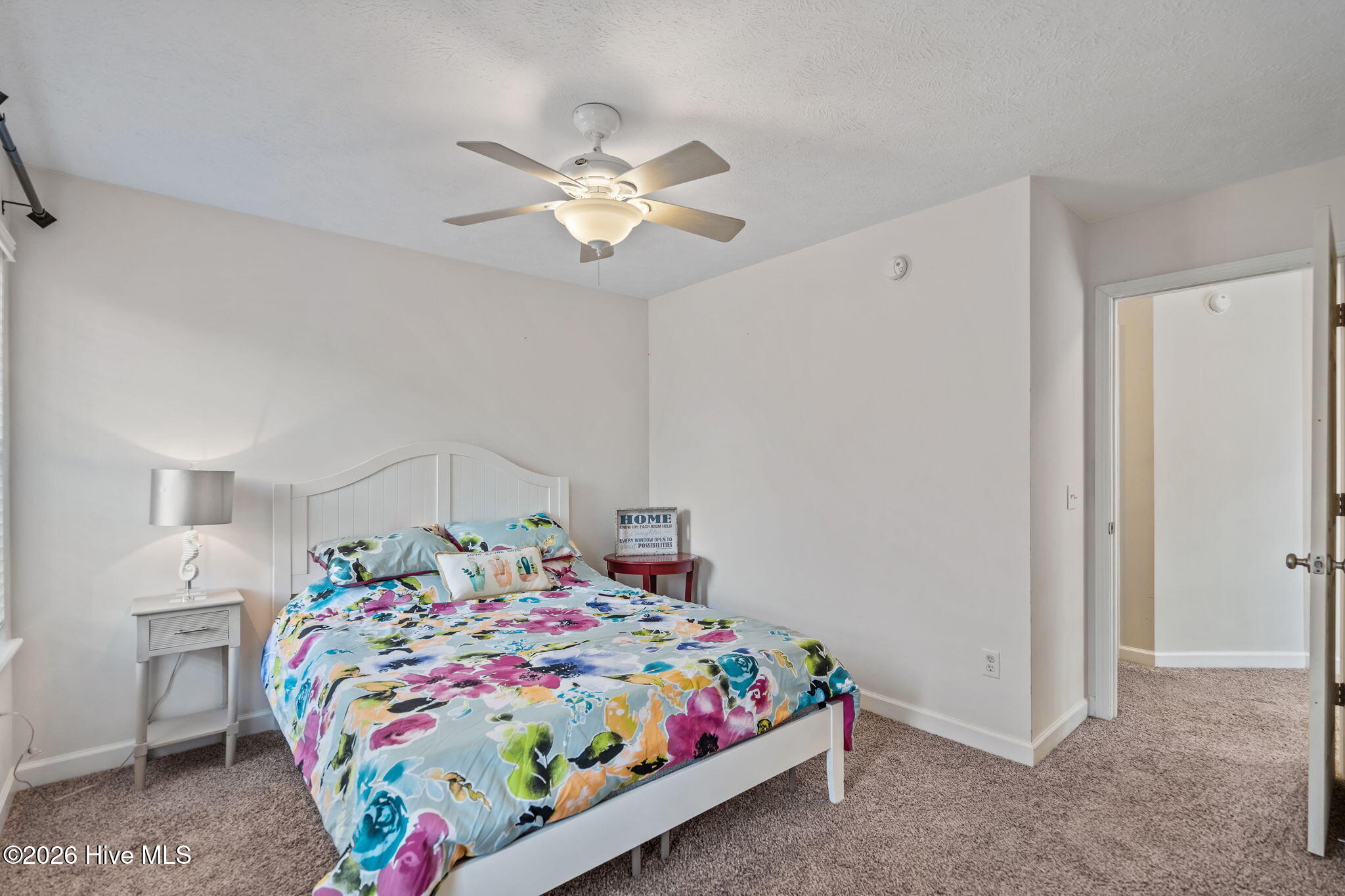 100558103 | Photo 31