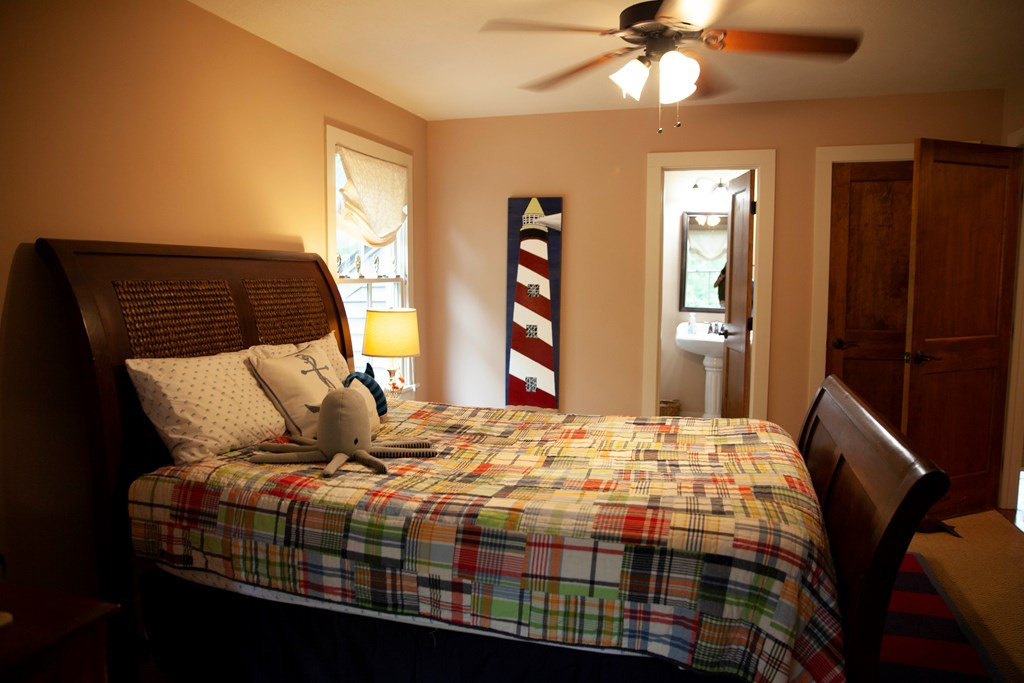 521 S Lake Drive, Thomson, GA 30824 Listing Photo  56