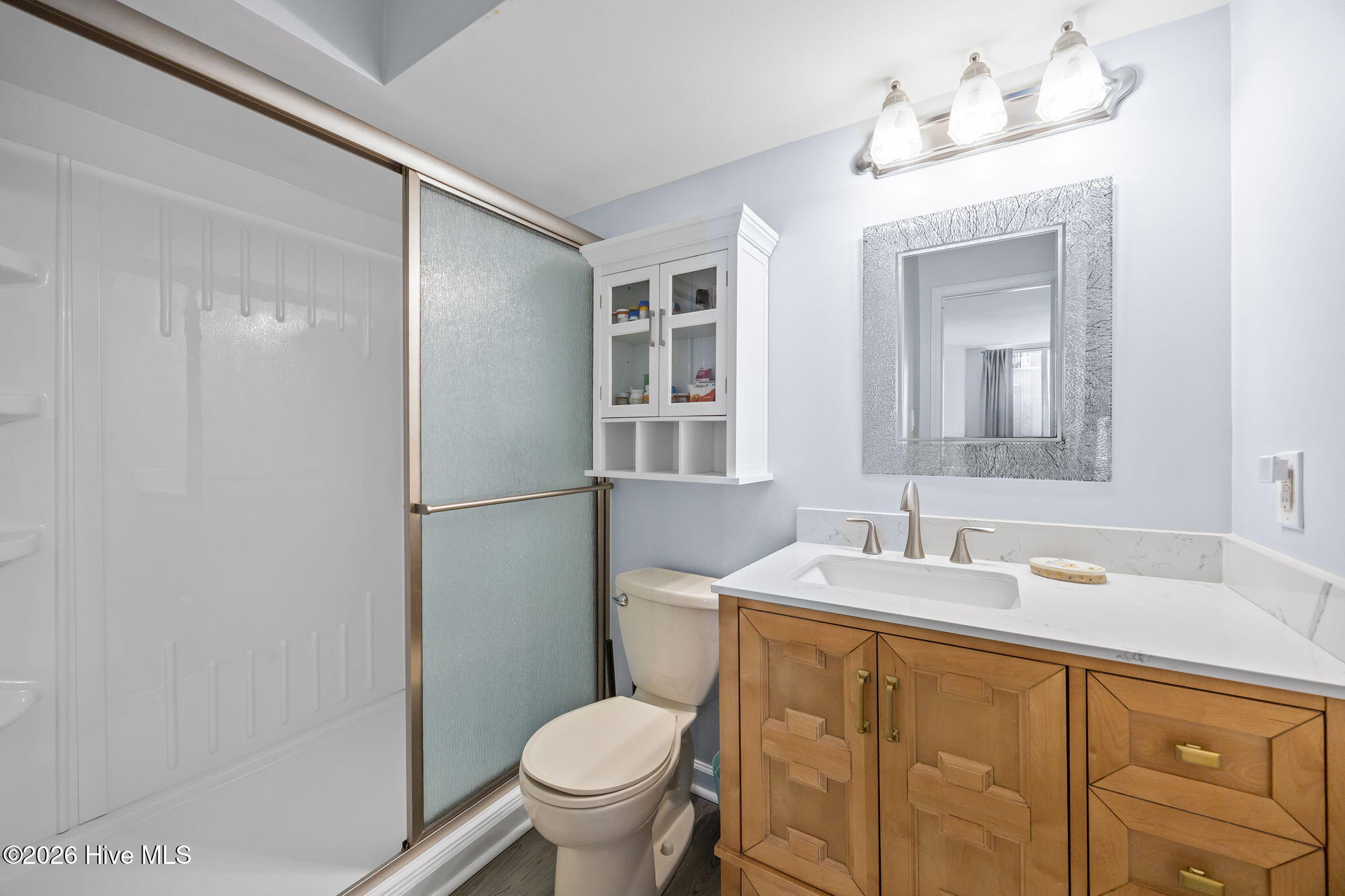 100557729 | Photo 17