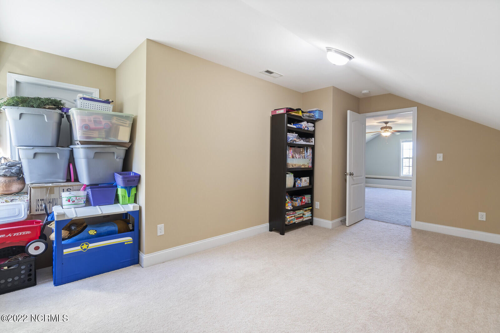 100556304 | Photo 58