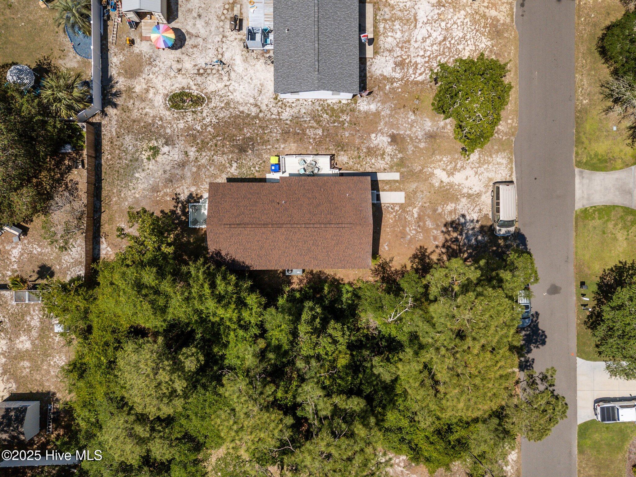 100494109 | Photo 30