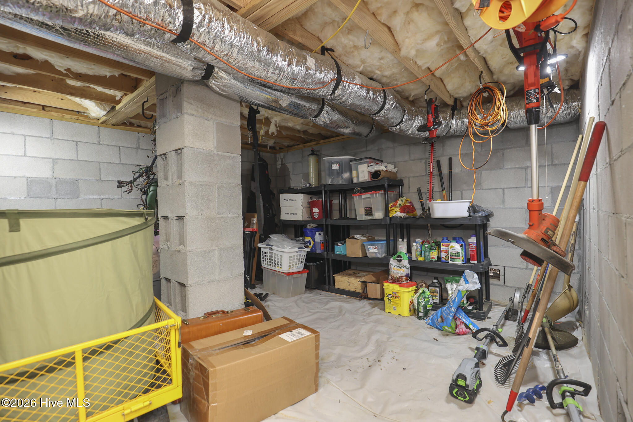 100564942 | Photo 78