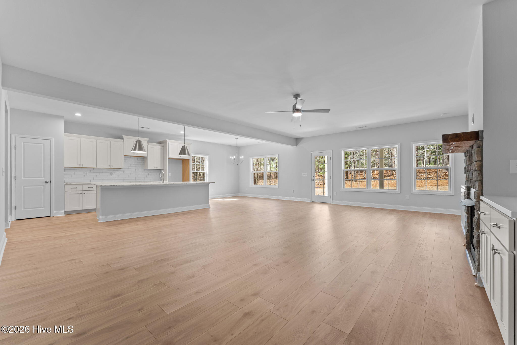 180 Longleaf Drive