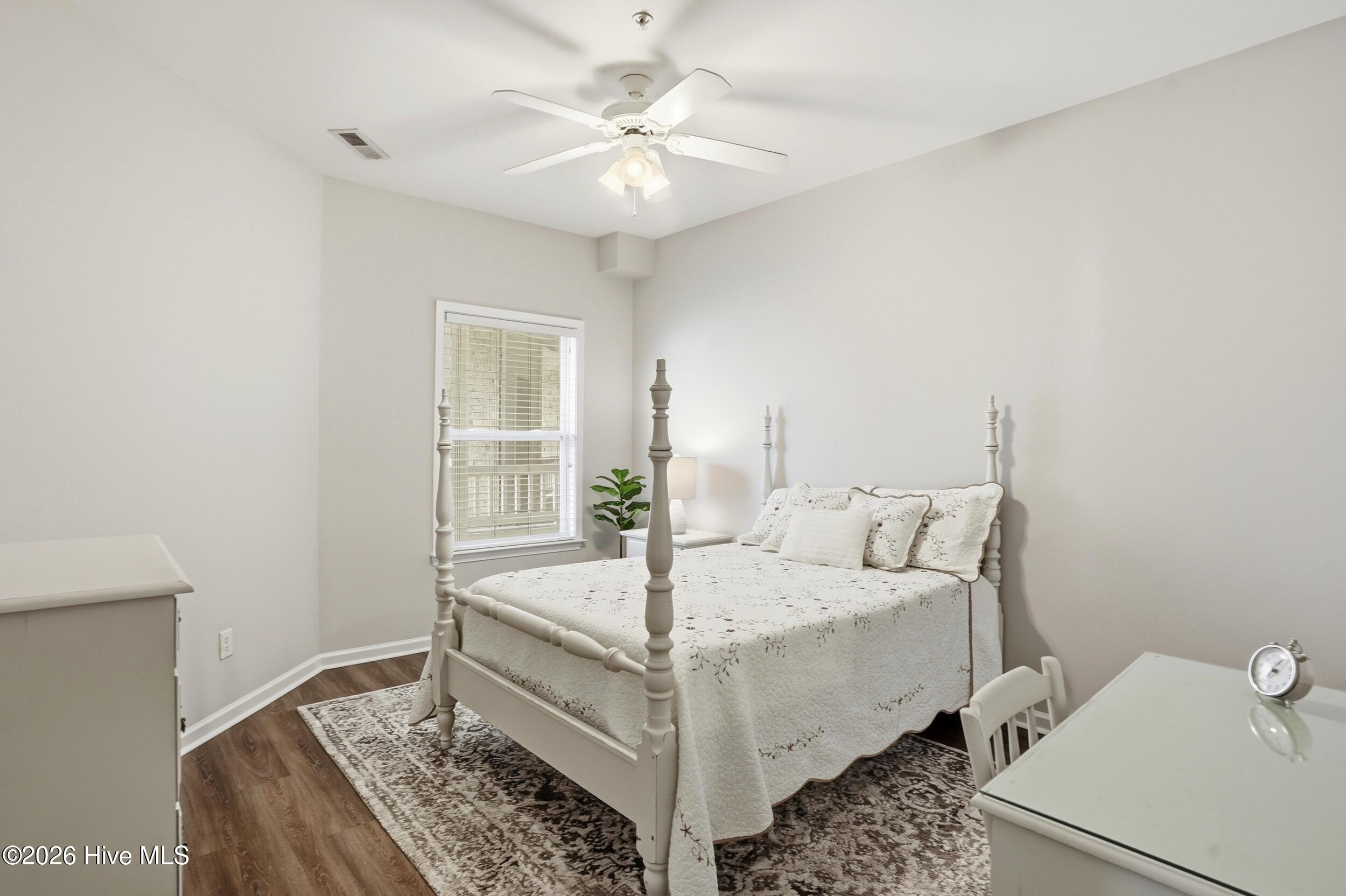 100554334 | Photo 17