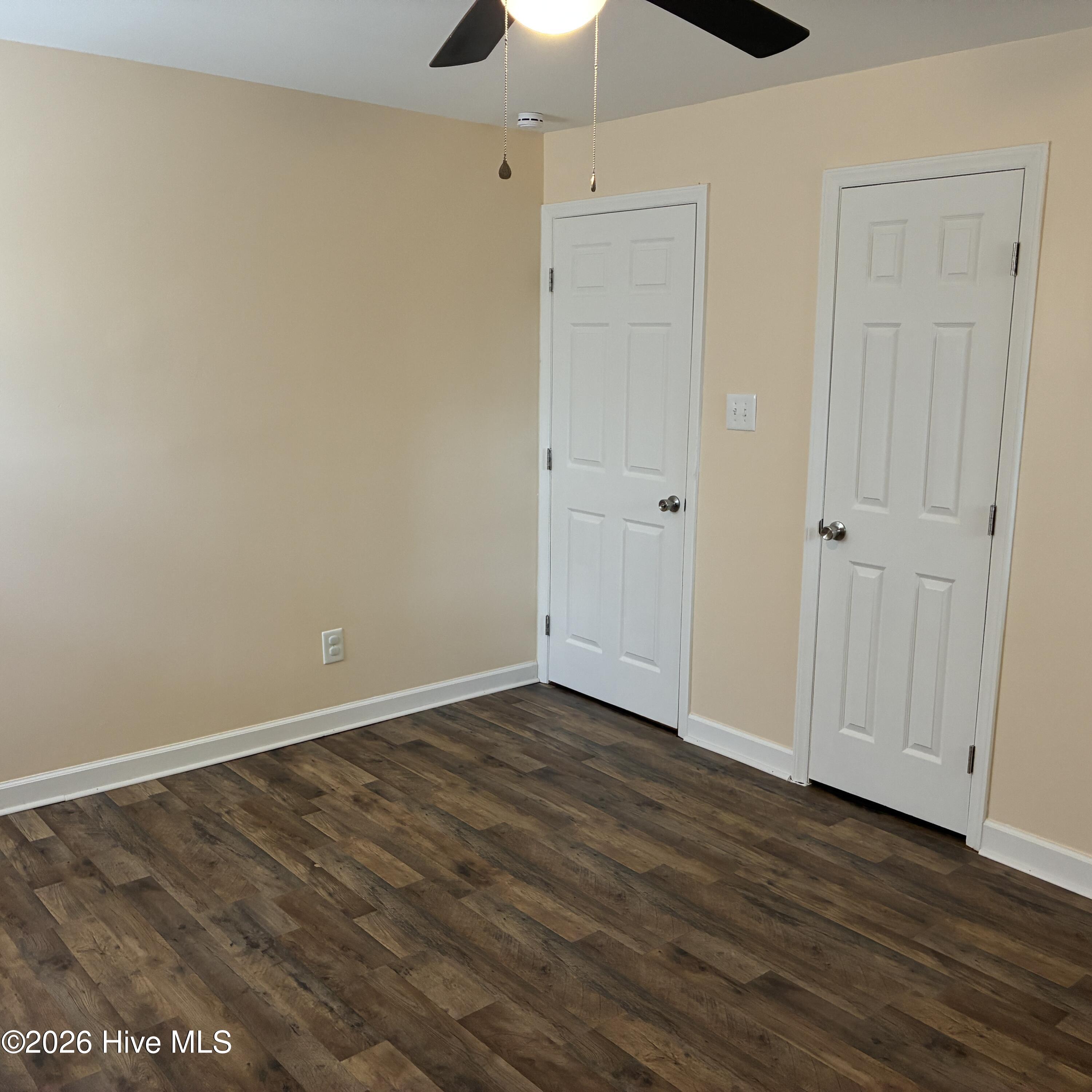 100560744 | Photo 22