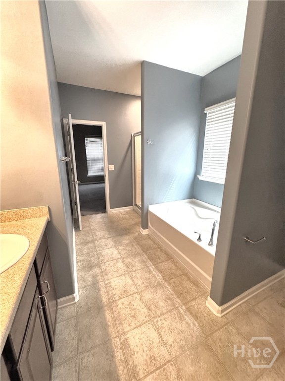 Master Bath with Garden Tub