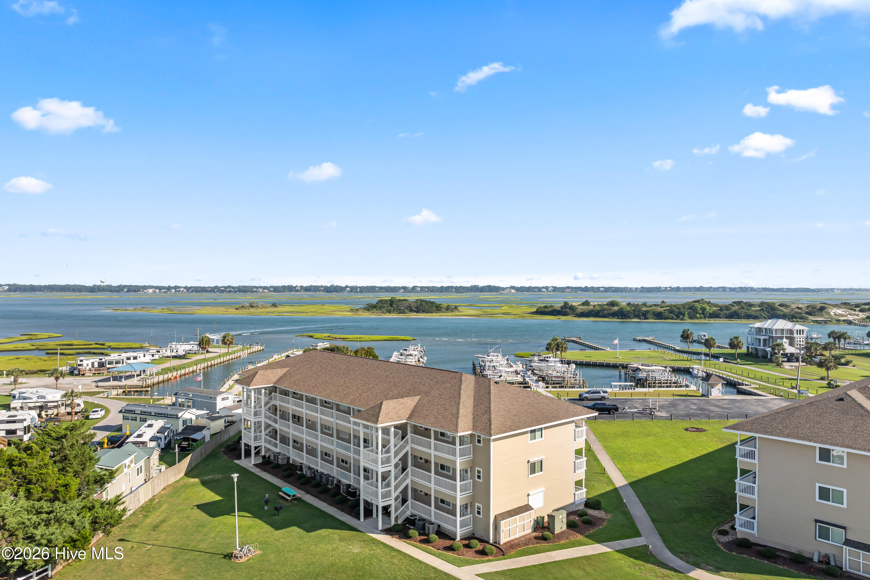 650 Cedar Point Boulevard B 25,Cedar Point
