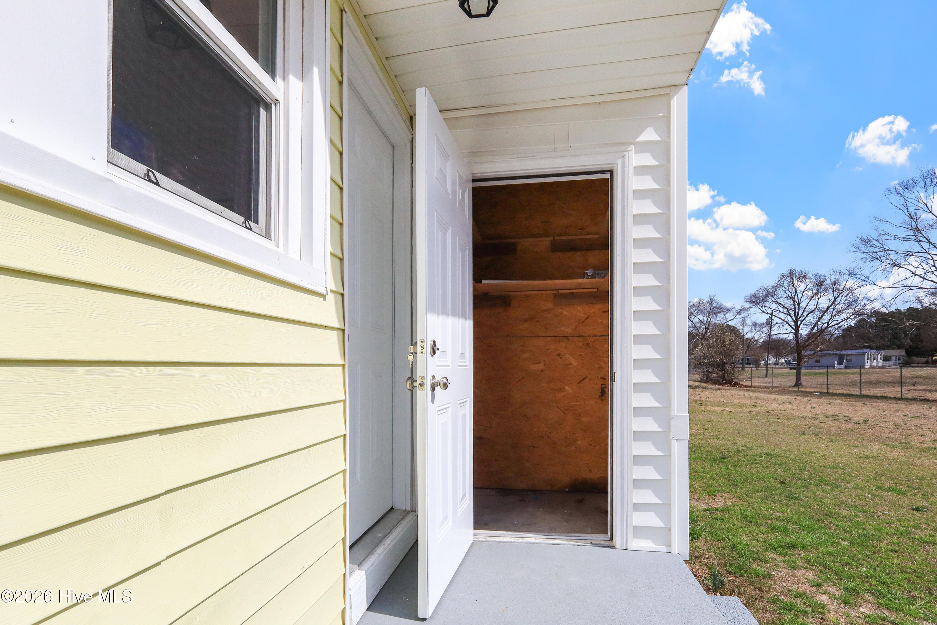 100558793 | Photo 49