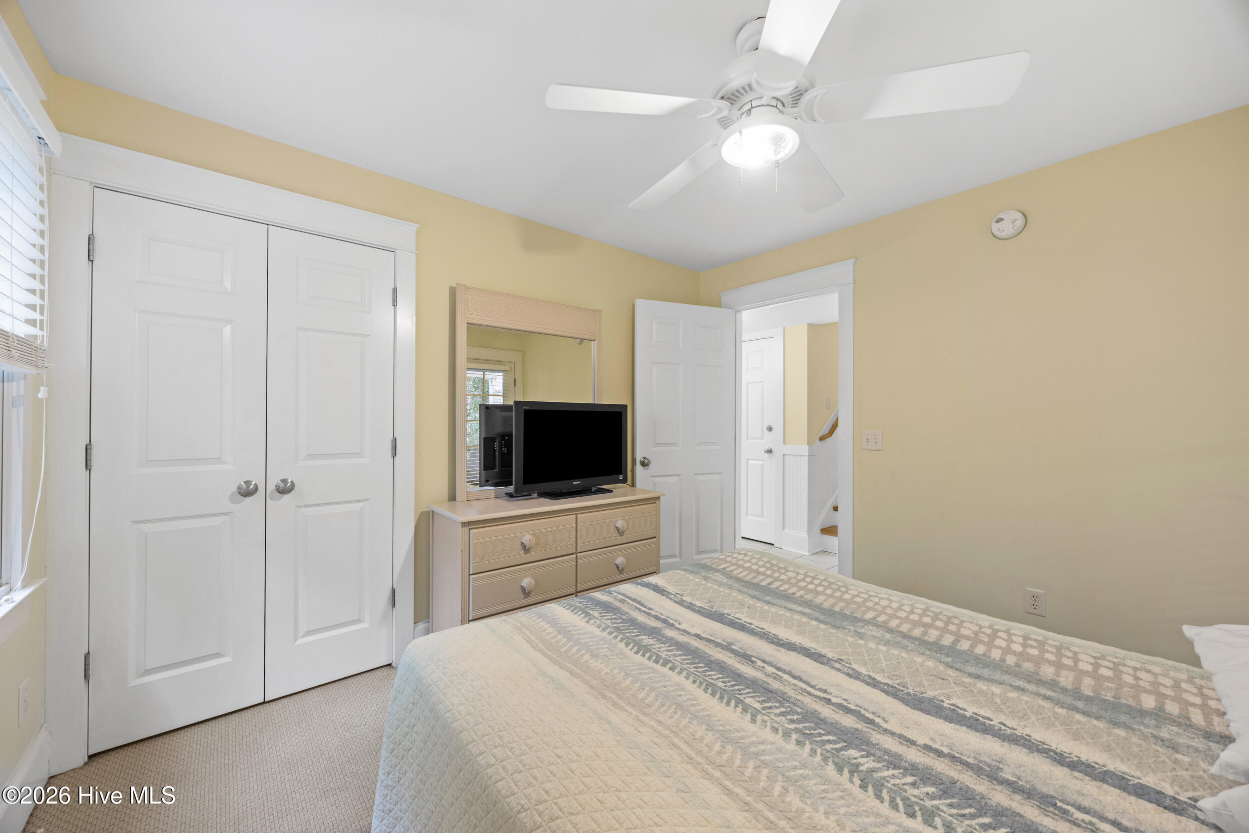 100555680 | Photo 31