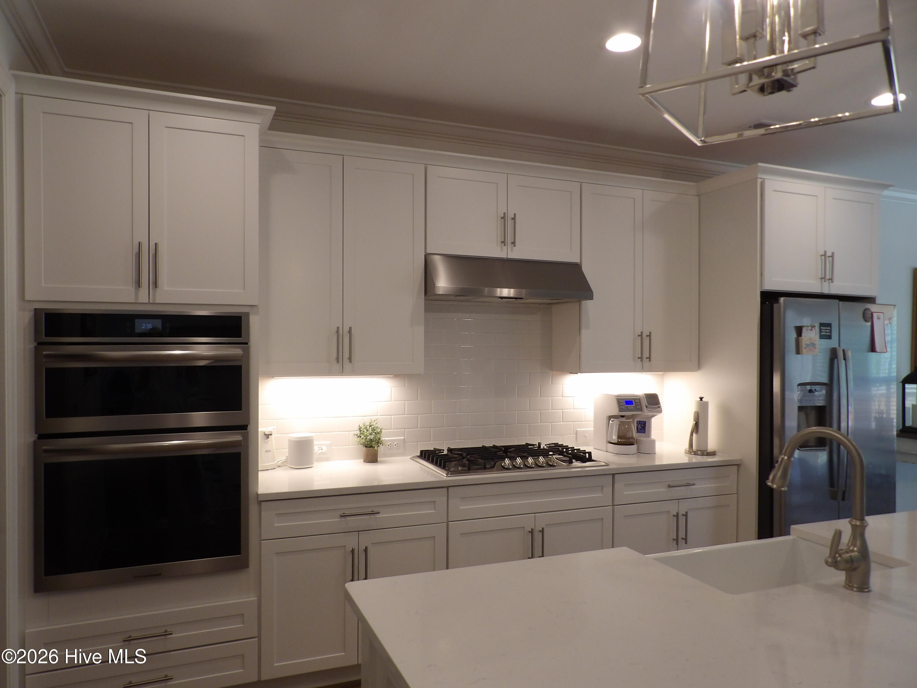 100561891 | Photo 20