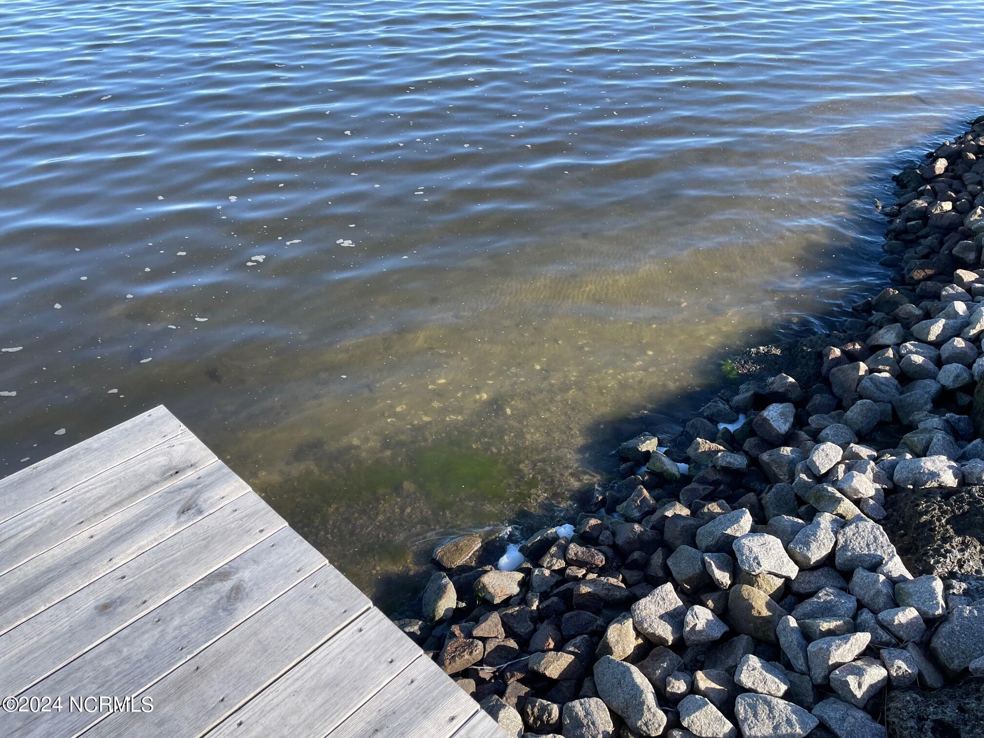 2524 Cedar Island Road,Cedar Island
