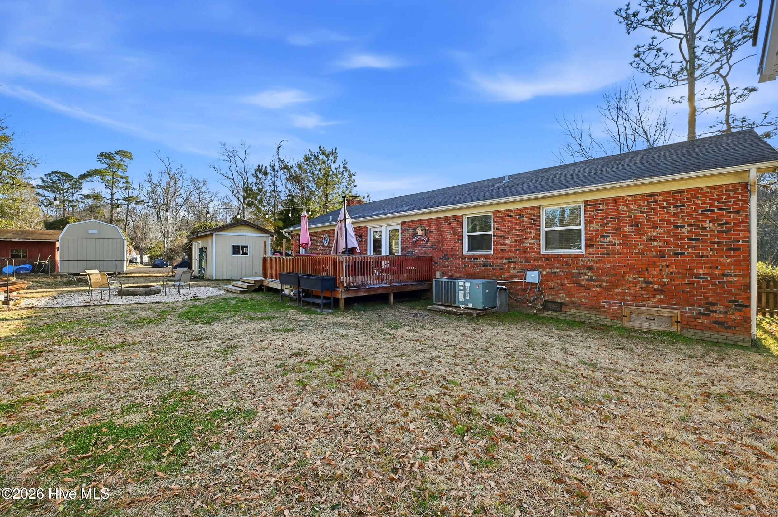 100551397 | Photo 24