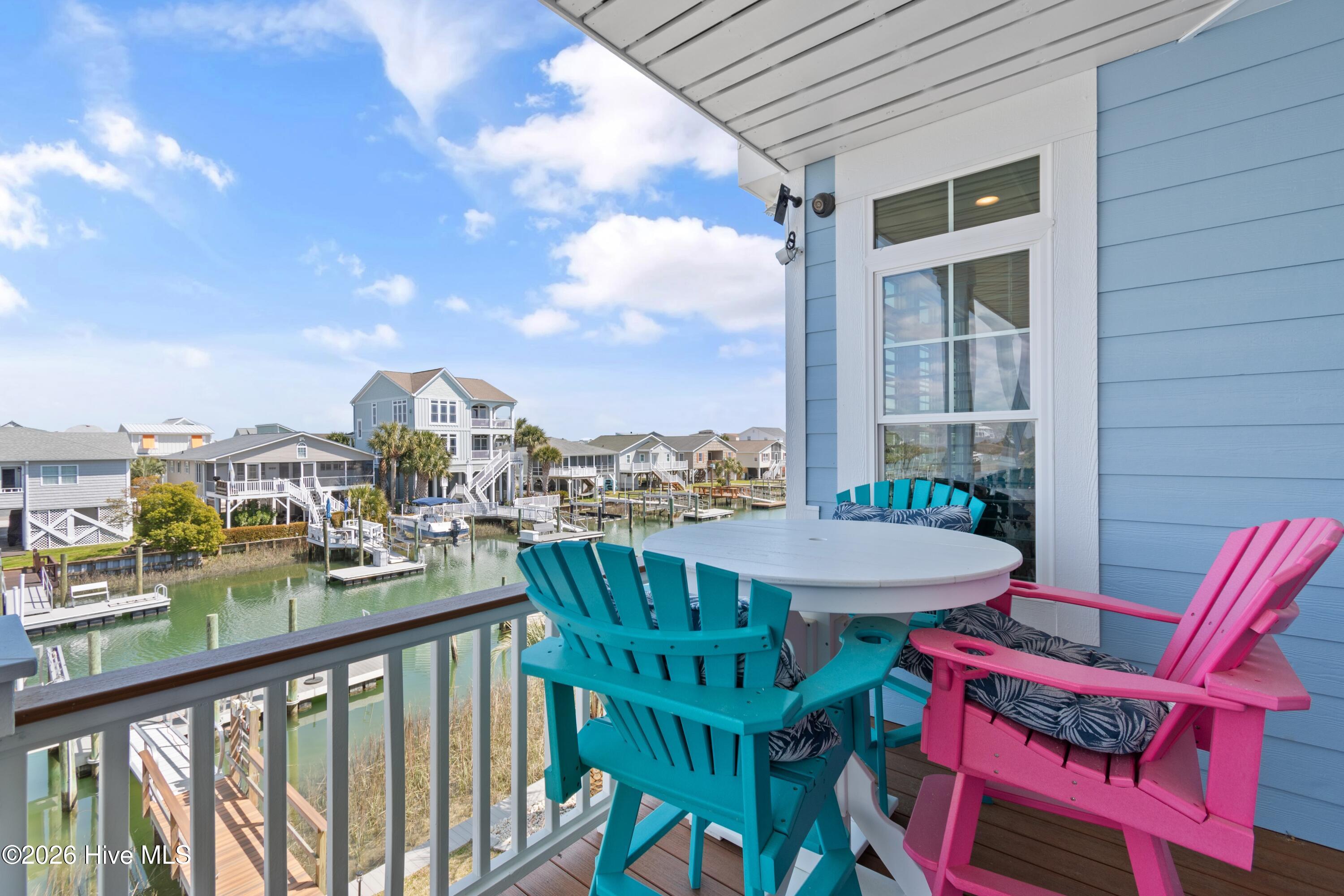 100562772 | Photo 74