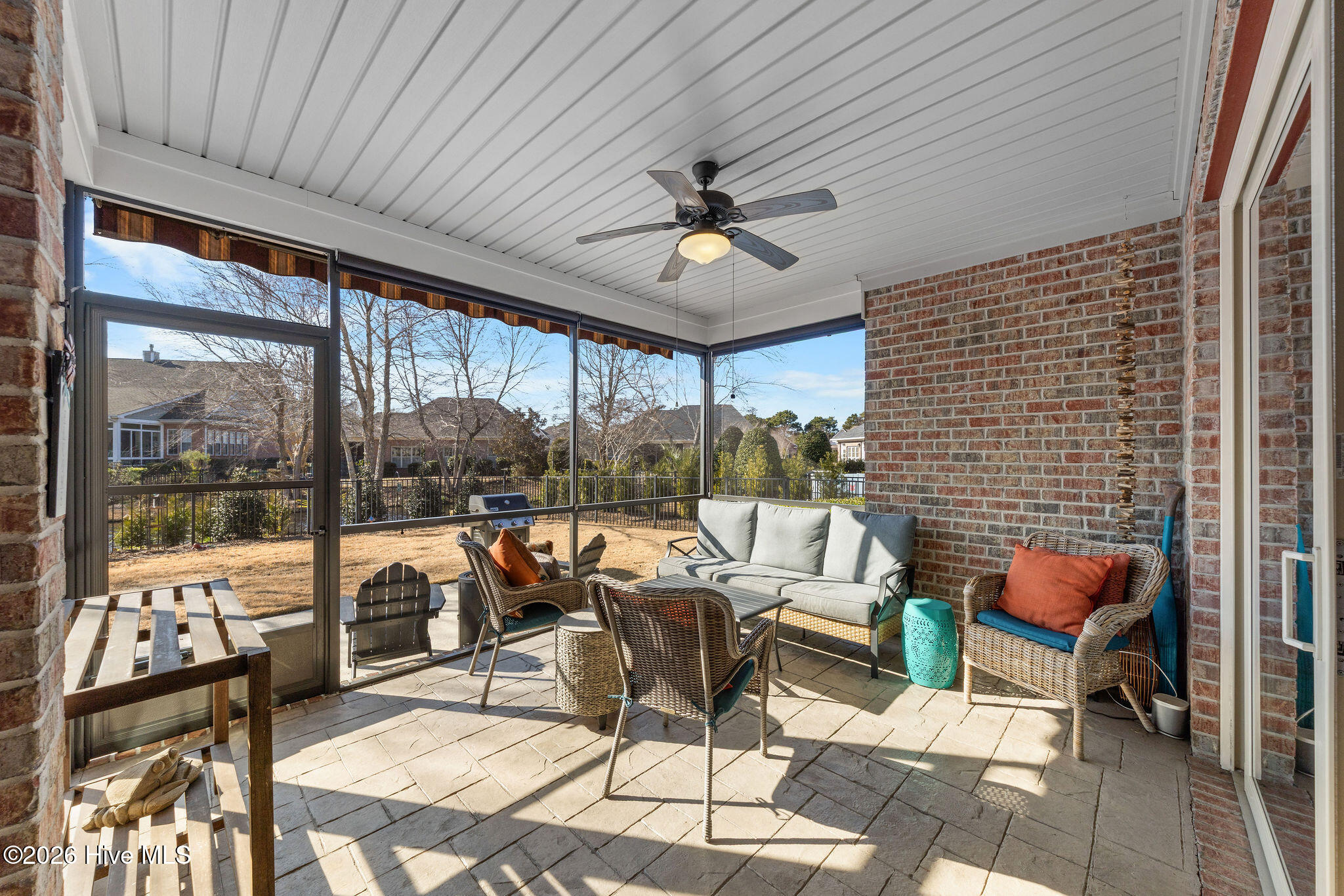 100564801 | Photo 10