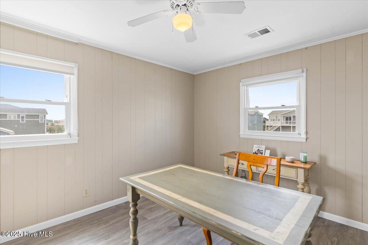 100520015 | Photo 42