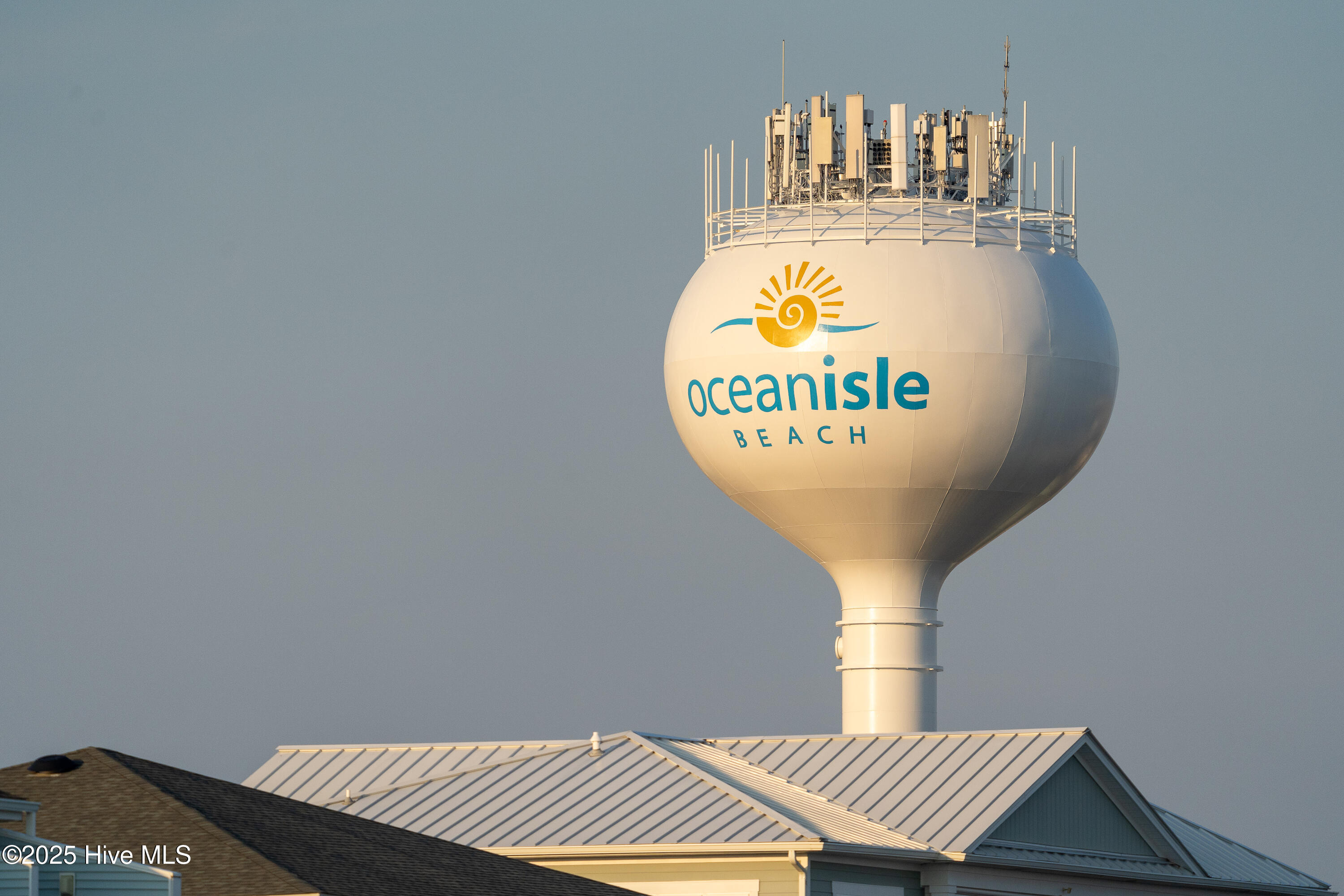 100510863 | Photo 52