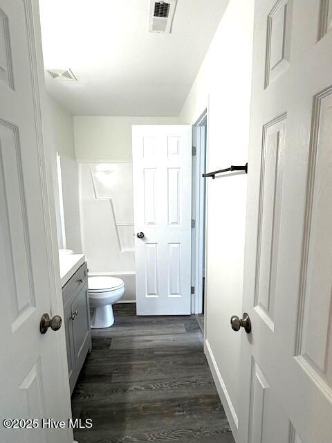 100530807 | Photo 54