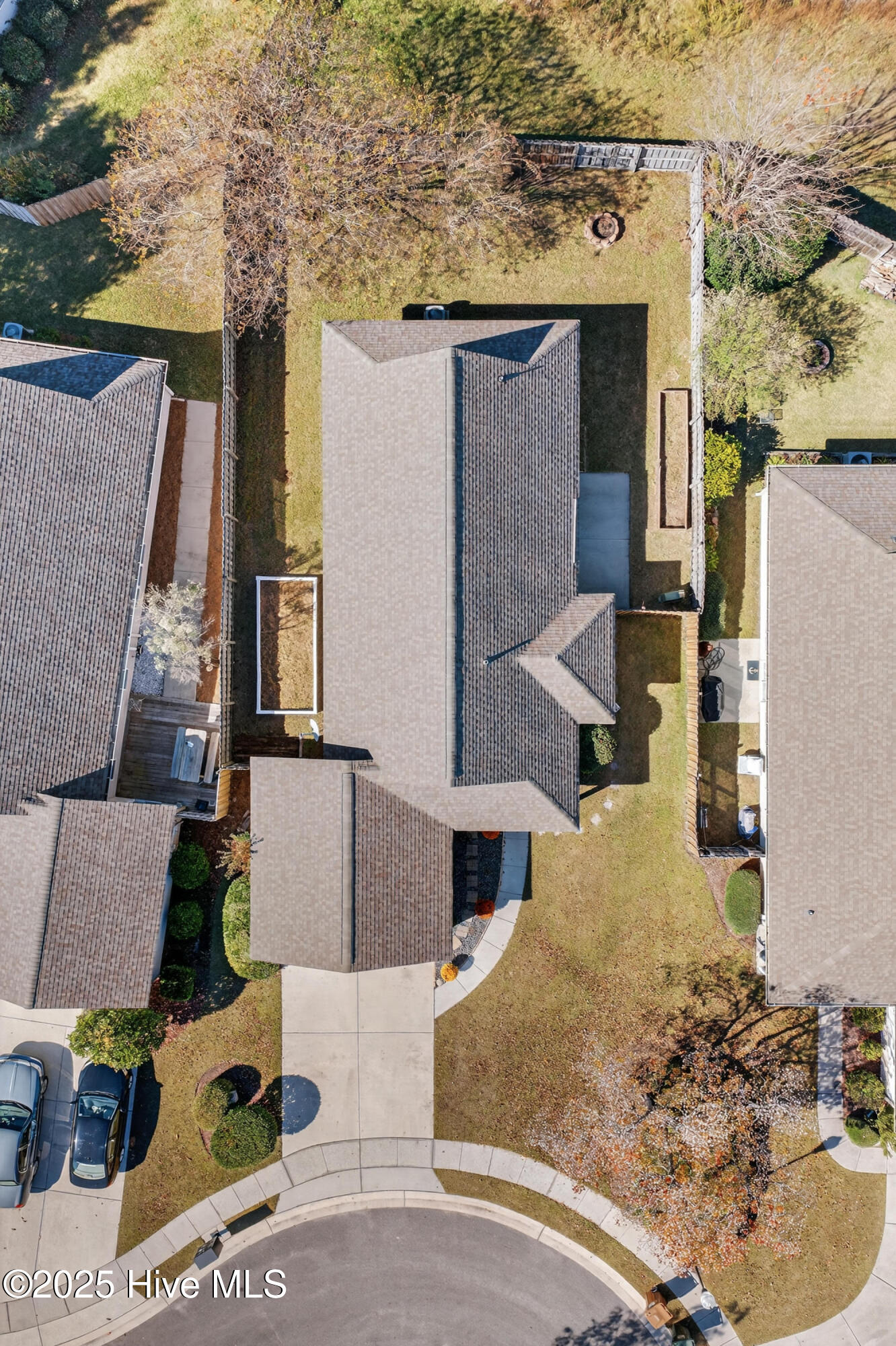 100541920 | Photo 35