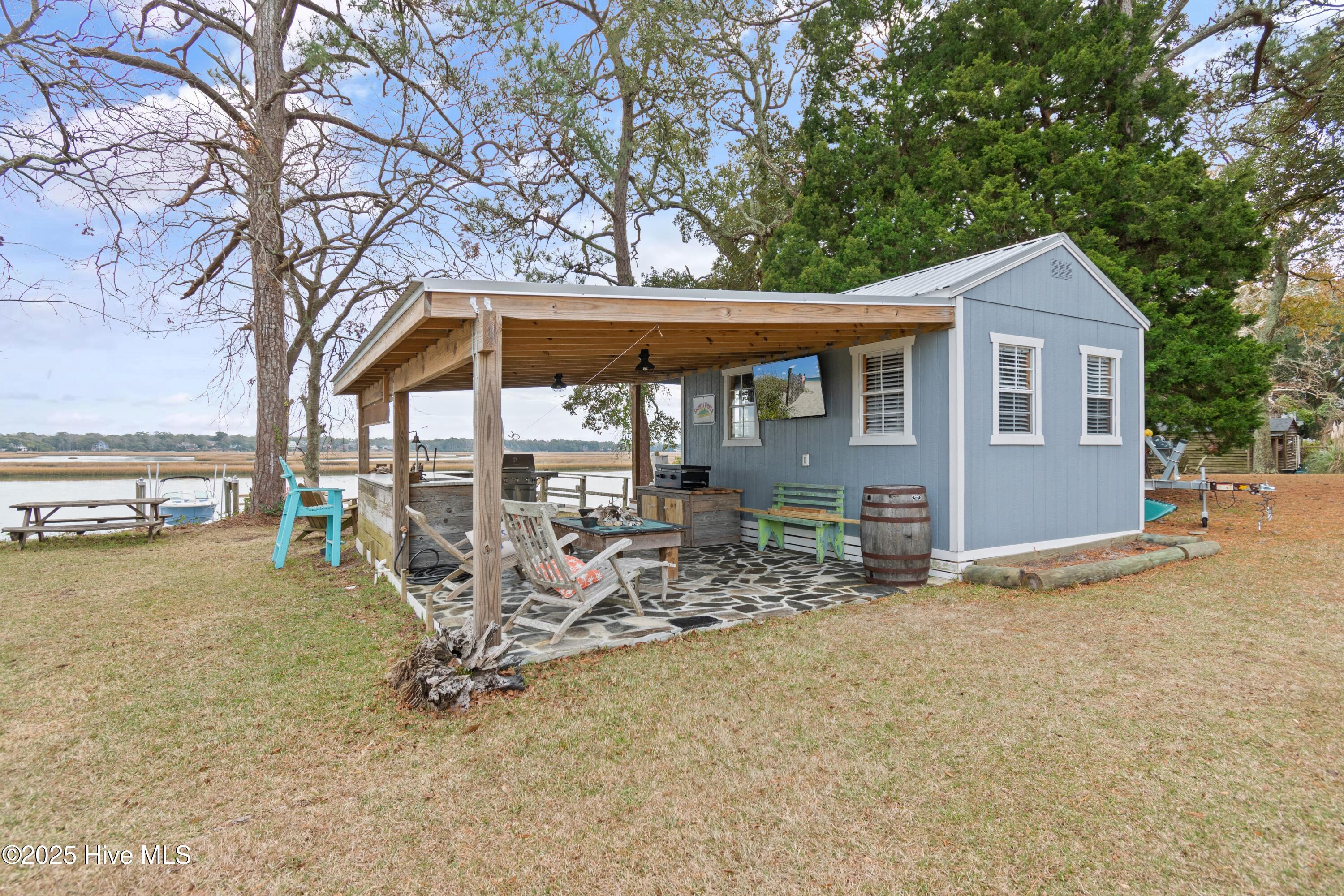 100544139 | Photo 56