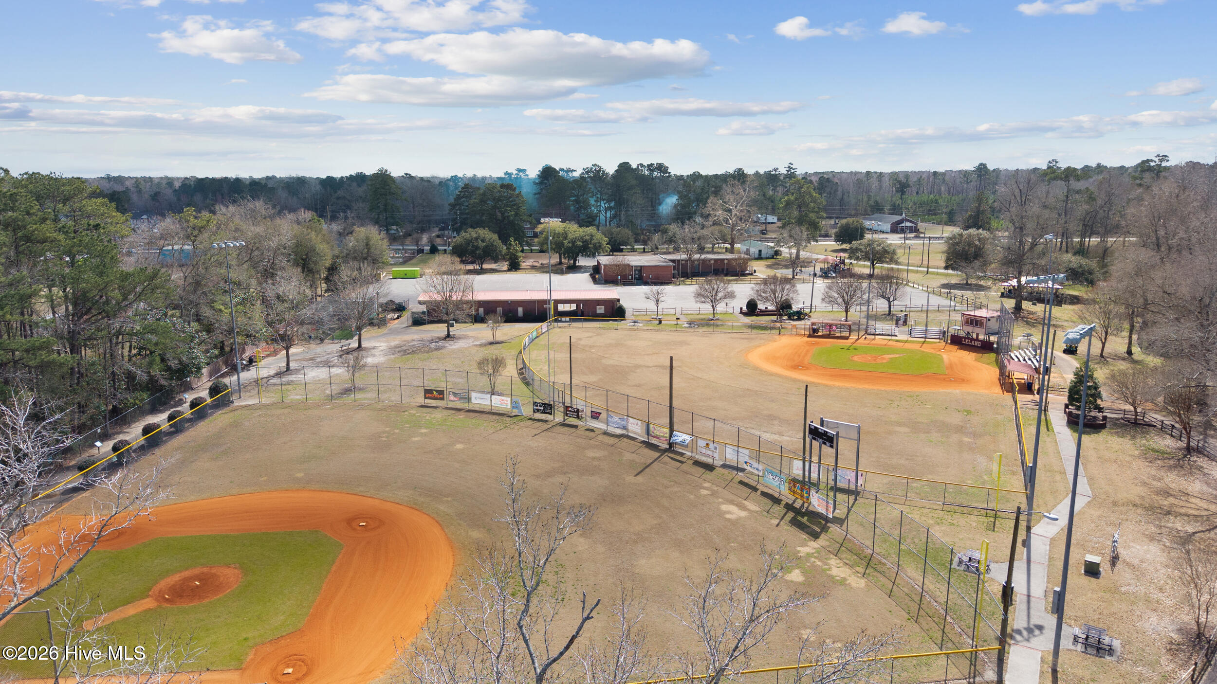 100558693 | Photo 37